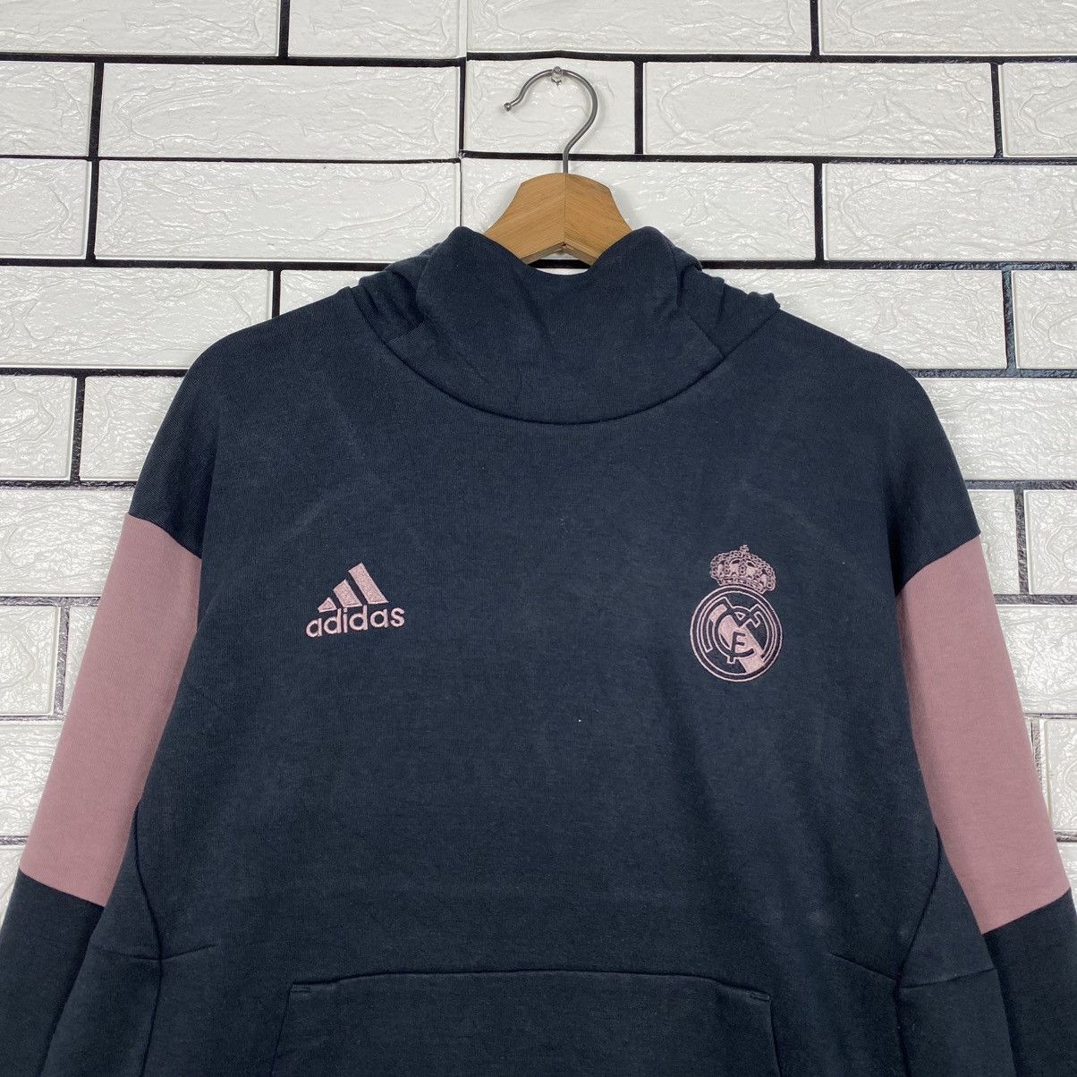 Adidas 📌Vintage Hoodie Adidas Real Madrid Football Club Size US L / EU 52-54 / 3 - 14 Thumbnail