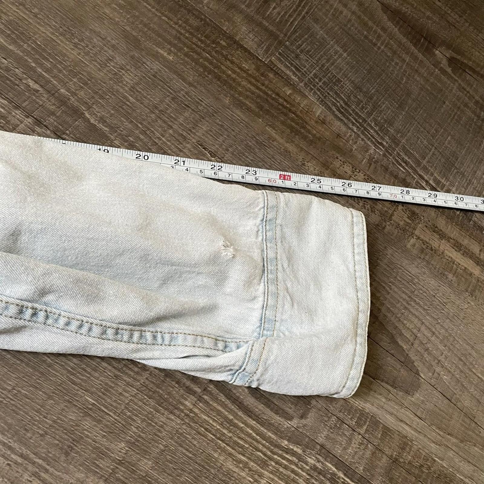 Levi's LEVIS • Classic 2 Pocket L/S Button Up Shirt "Denim" (XL) Size US XL / EU 56 / 4 - 3 Thumbnail