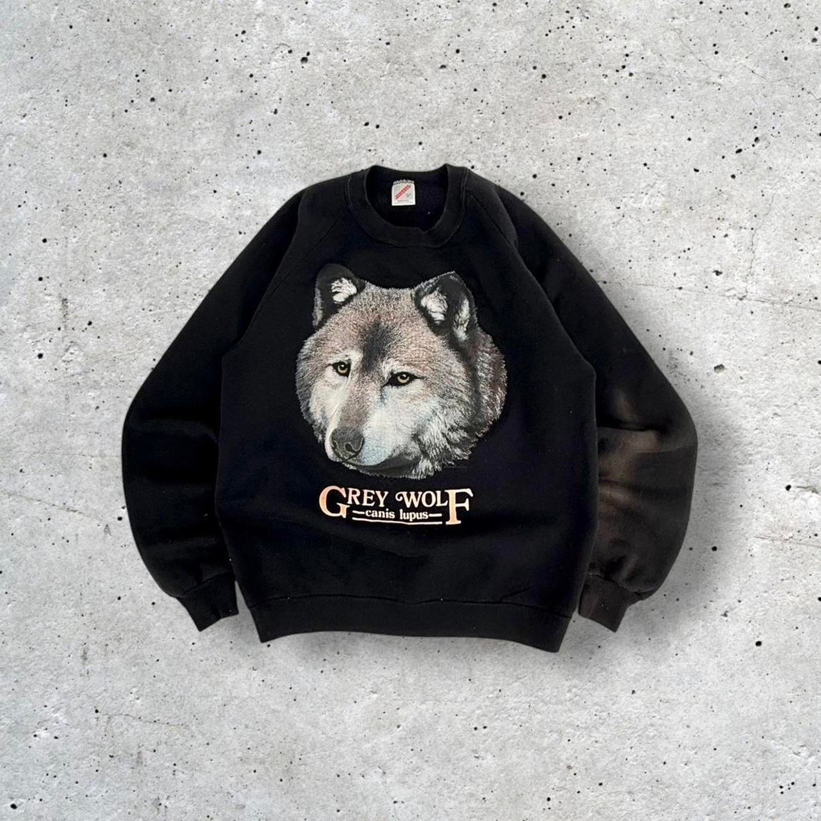 Jerzees Vintage 90s jerzees wolf nature sweatshirt Size US L / EU 52-54 / 3 - 1 Thumbnail