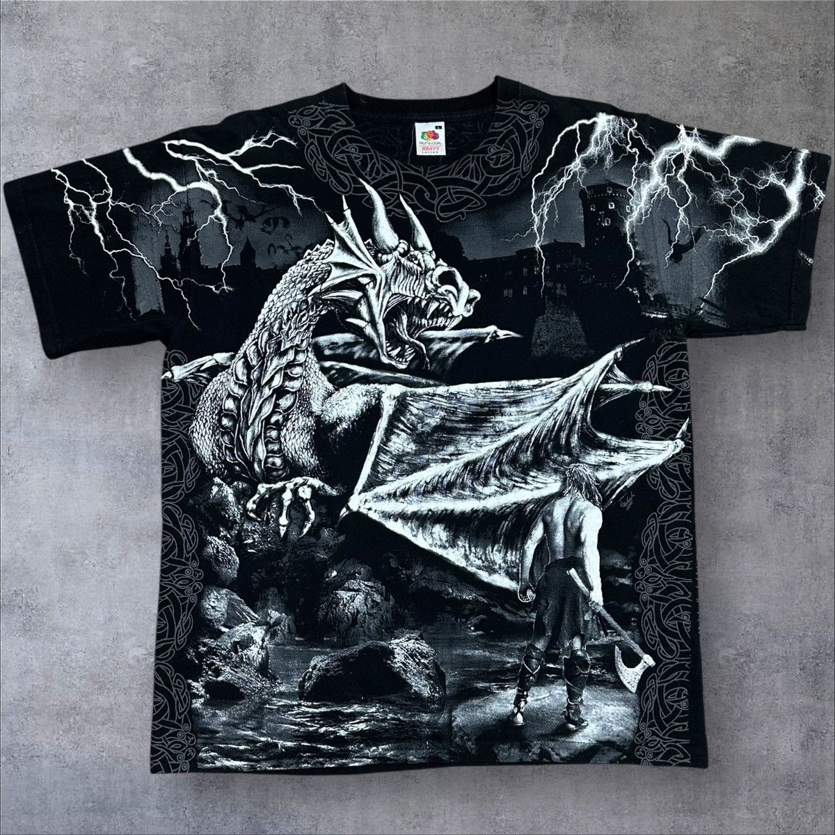 Fruit Of The Loom × Vintage Vintage Graphic Dragon Fantasy Gothic Print Barbarian Battle Size US L / EU 52-54 / 3 - 3 Thumbnail