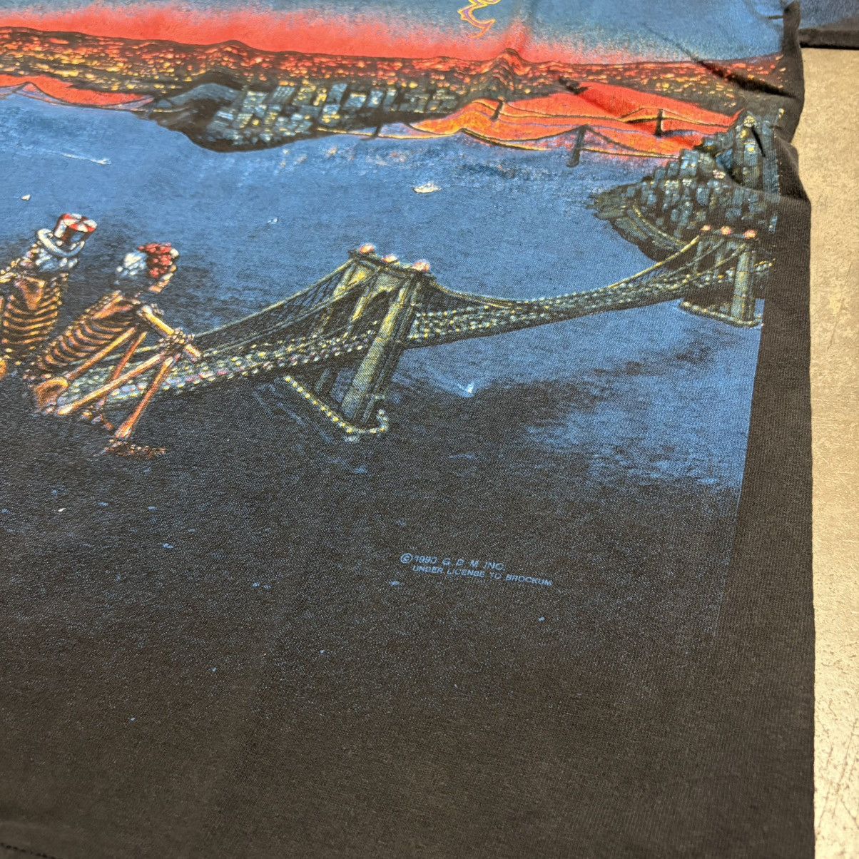 Grateful Dead Vintage 90s Grateful Dead Band T shirt San Francisco Bridge Size US XL / EU 56 / 4 - 3 Thumbnail