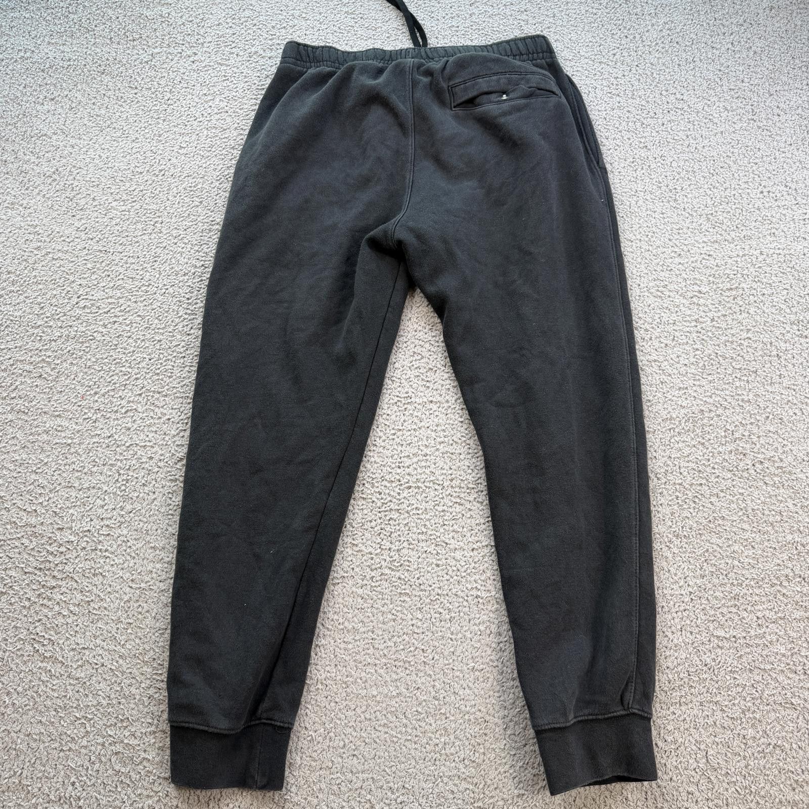 Nike Nike Sportswear Club Fleece Jogger Sweatpants Black Large Size US 34 / EU 50 - 2 Thumbnail