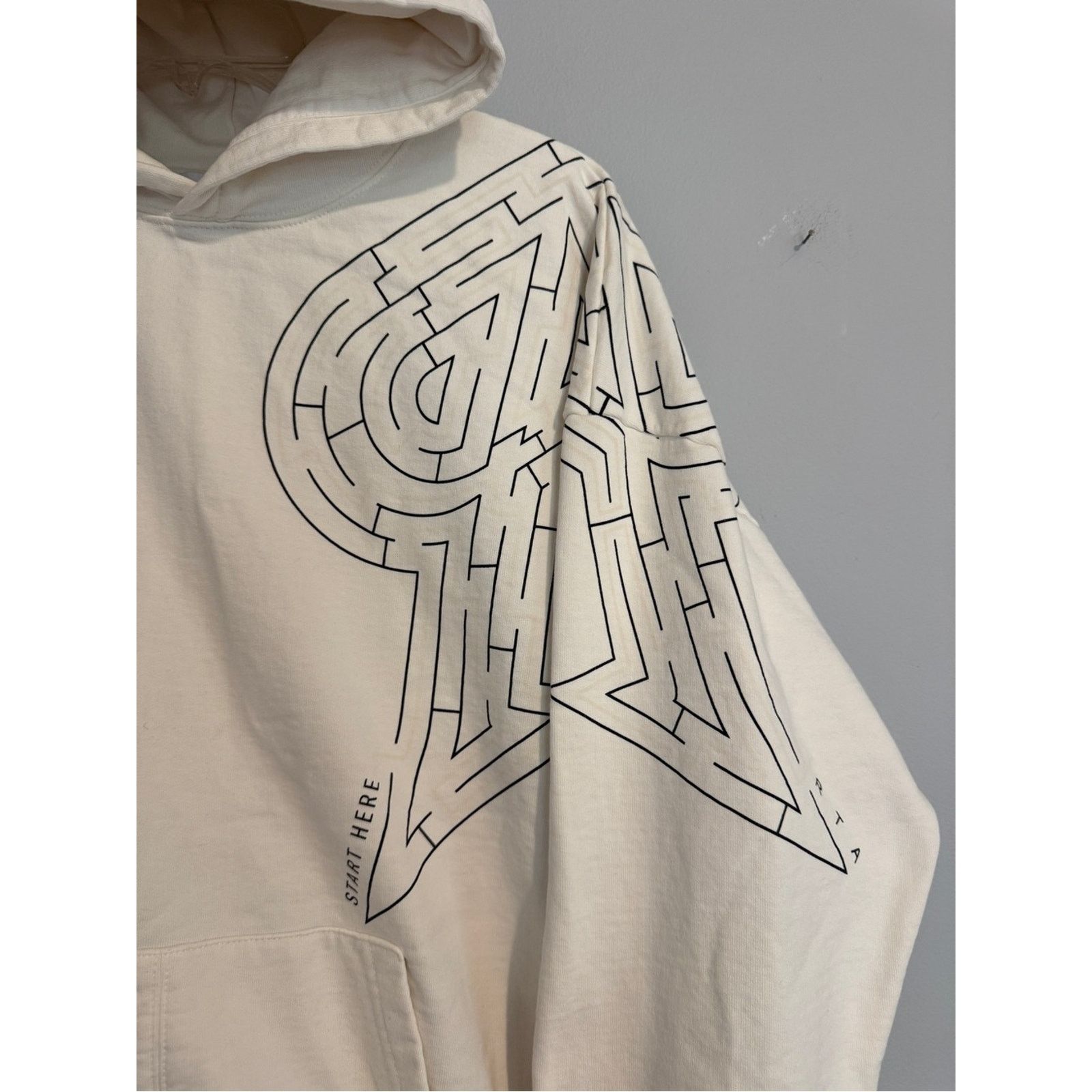Rta RTA OVERSIZED WHITE MAZE HOODIE- Small Size US S / EU 44-46 / 1 - 3 Thumbnail