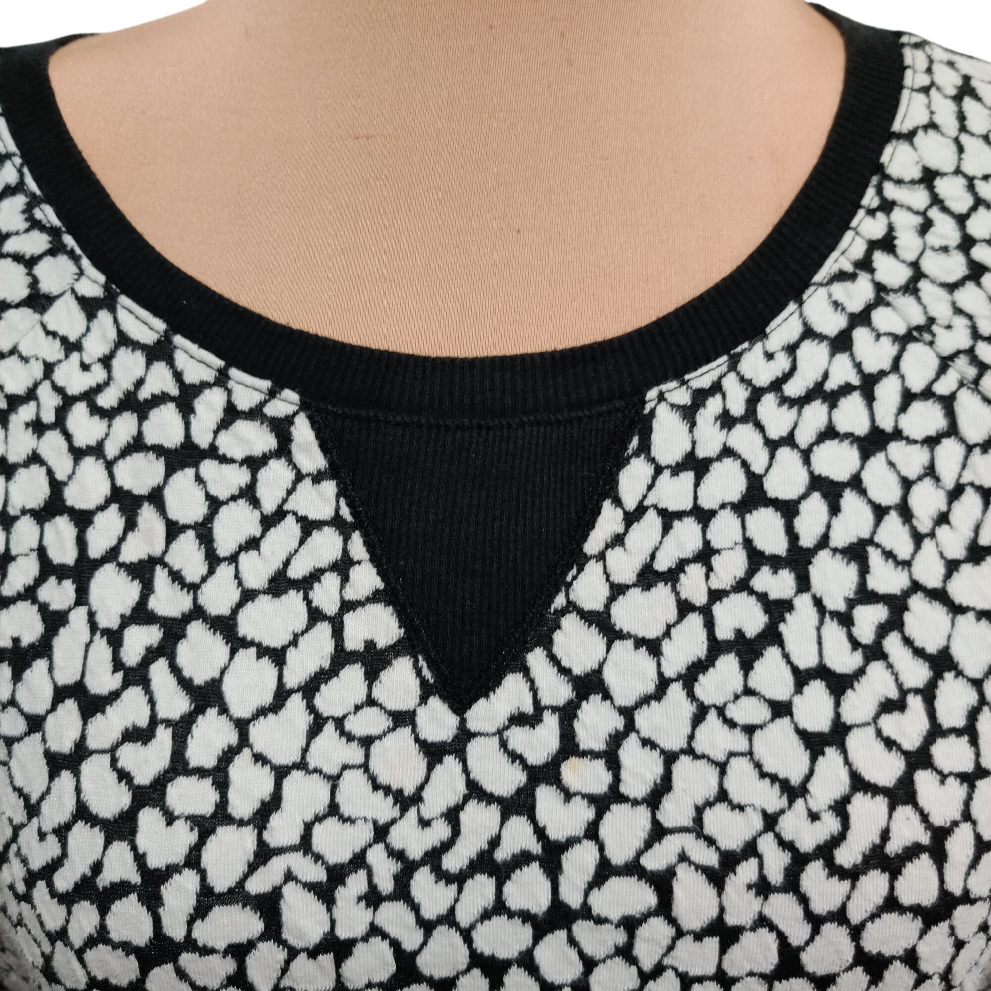 Apt. 9 APT 9 Petite L Black White Textured Animal Print Long Sleeve Size L / US 10 / IT 46 - 3 Thumbnail