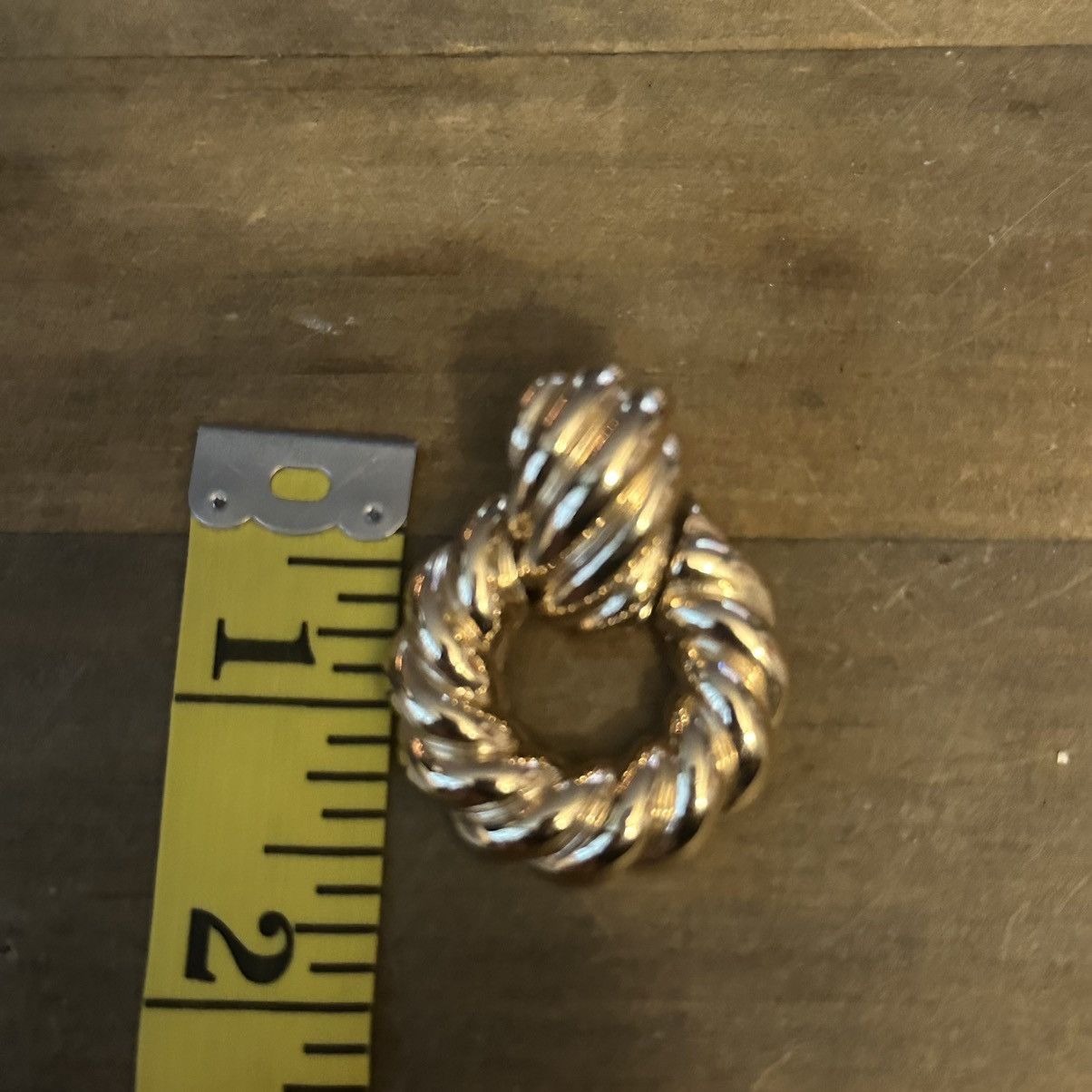 Other Scalloped door knocker earrings Size ONE SIZE - 5 Thumbnail