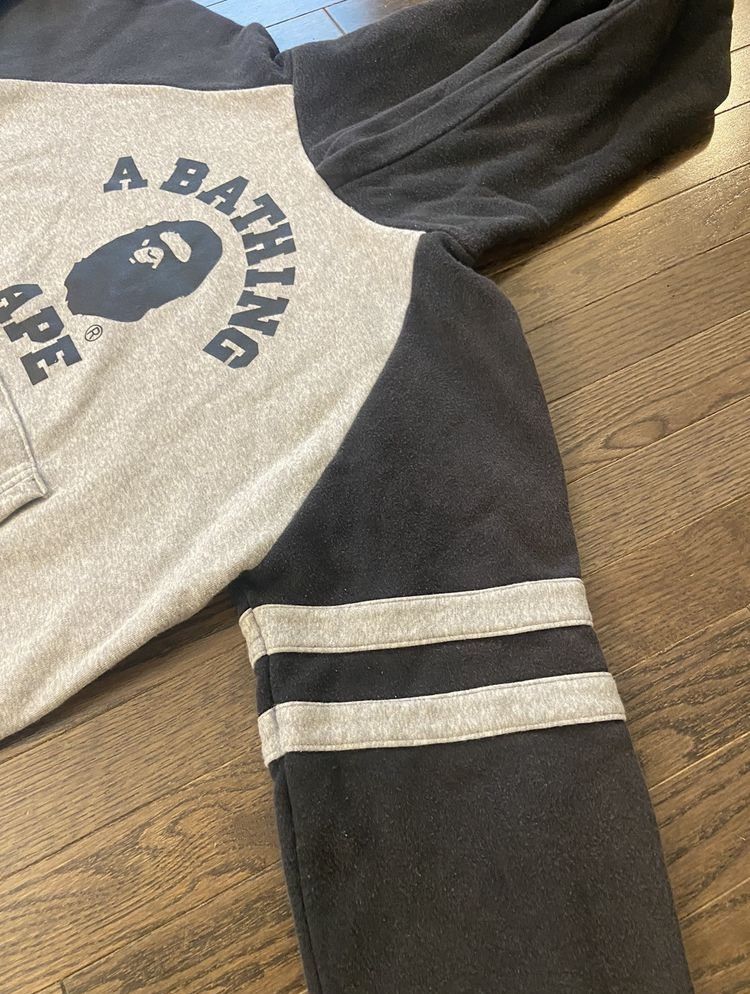 Bape × Nigo Rare Vintage BAPE College Hoodie Size US S / EU 44-46 / 1 - 3 Thumbnail