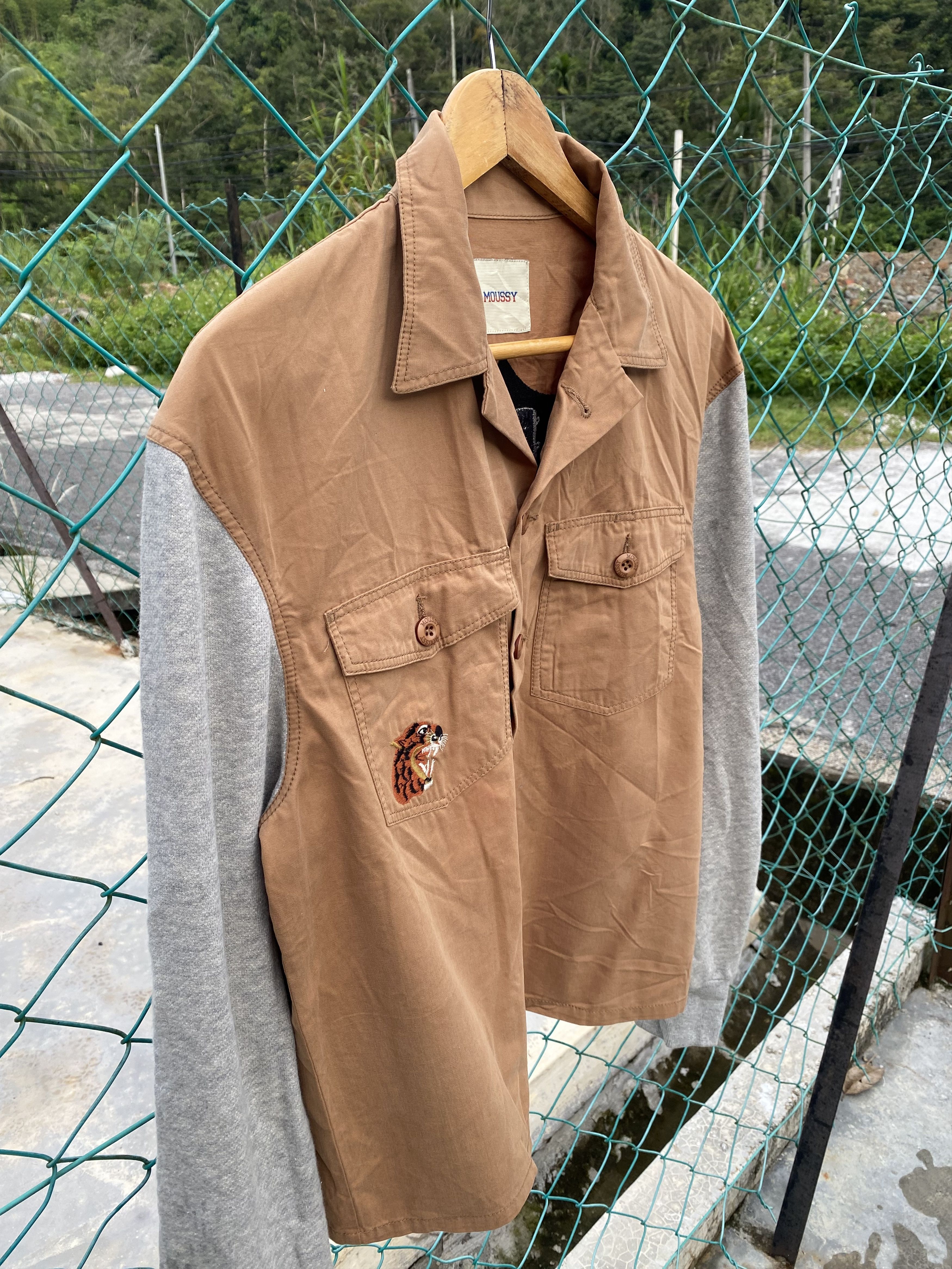 MOUSSY Moussy X OG107 uniform hybrid embroidery backhit Size US M / EU 48-50 / 2 - 3 Thumbnail