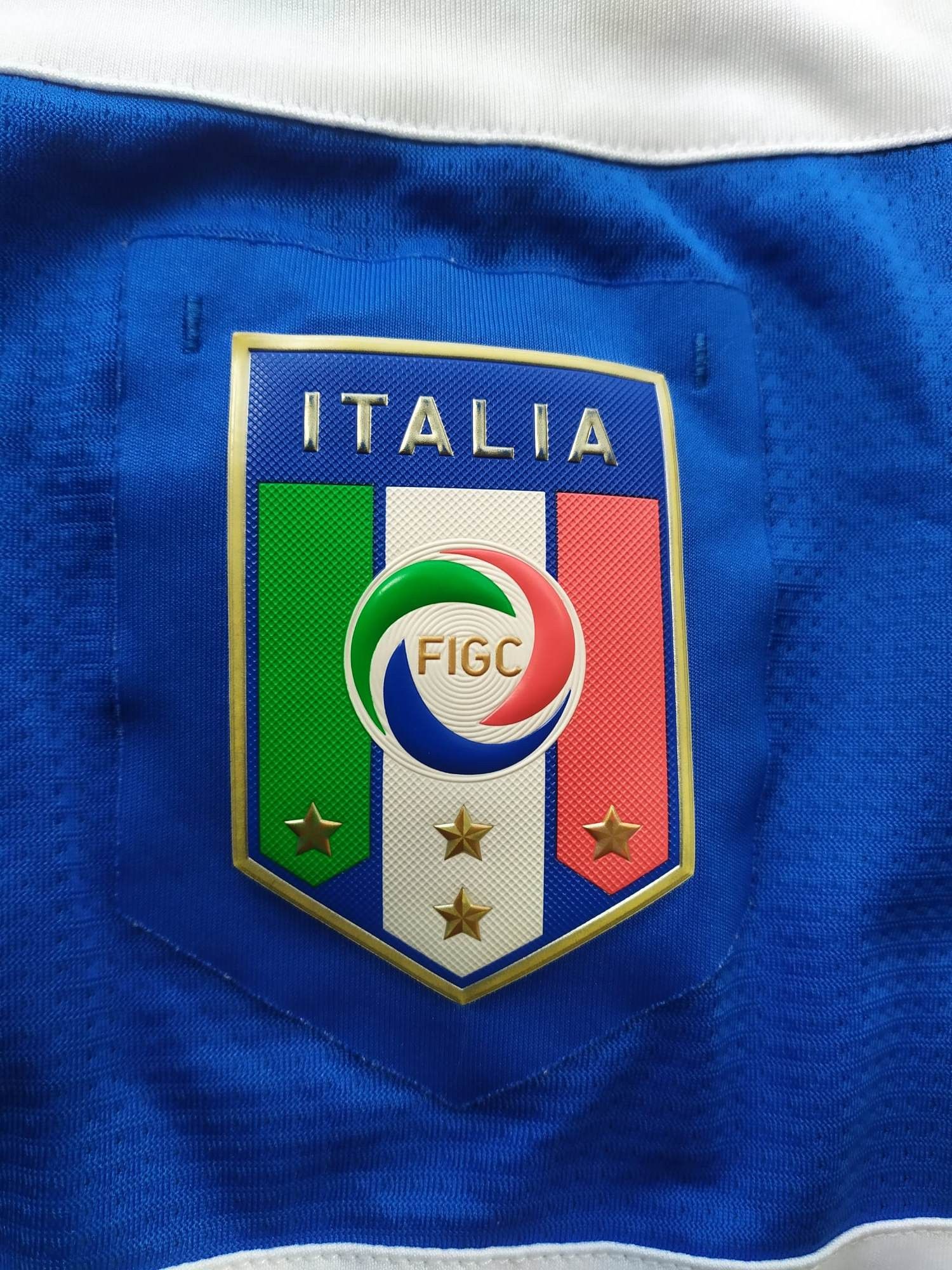 Puma Italy National Team Football Shirt Puma Away Kit Euro 2012 L Size US L / EU 52-54 / 3 - 5 Thumbnail