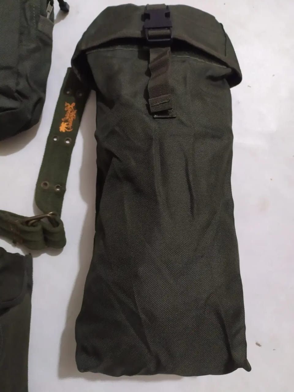 Other Military Gas Mask Multipocket Tactical Bag and Belt Size ONE SIZE - 4 Thumbnail