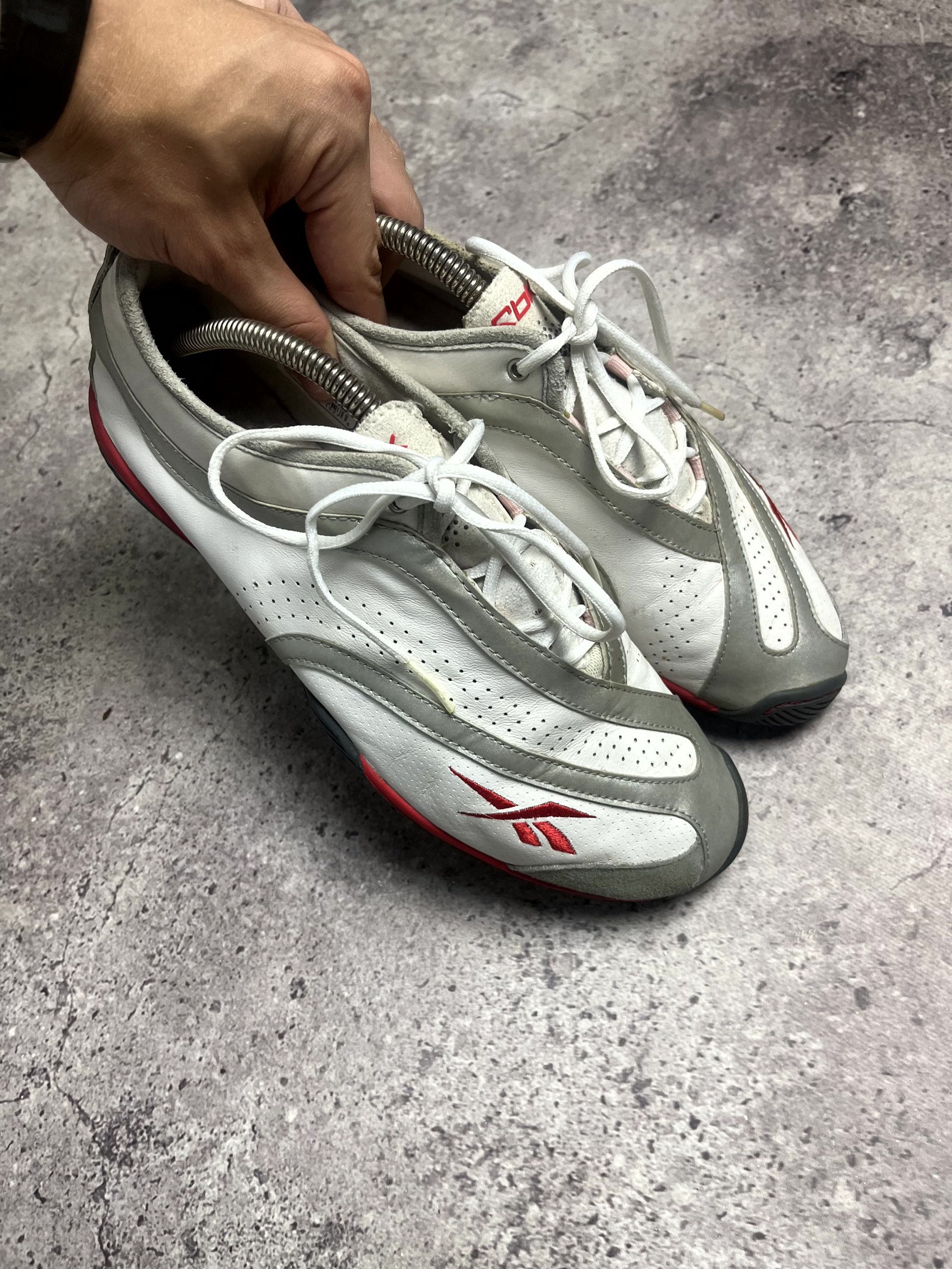 Reebok Vintage Reebok Silver White Sneakers Size EU 40 US 9 (26cm) Size US 9 / IT 39 - 2 Thumbnail