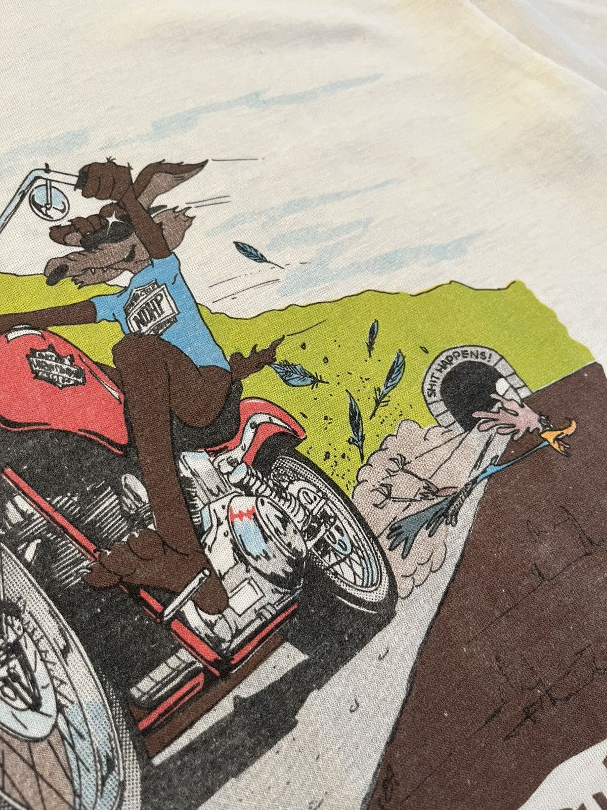 Other Vintage NDHP Motorcycle Club Wile E Coyote Tee Size US L / EU 52-54 / 3 - 8 Thumbnail