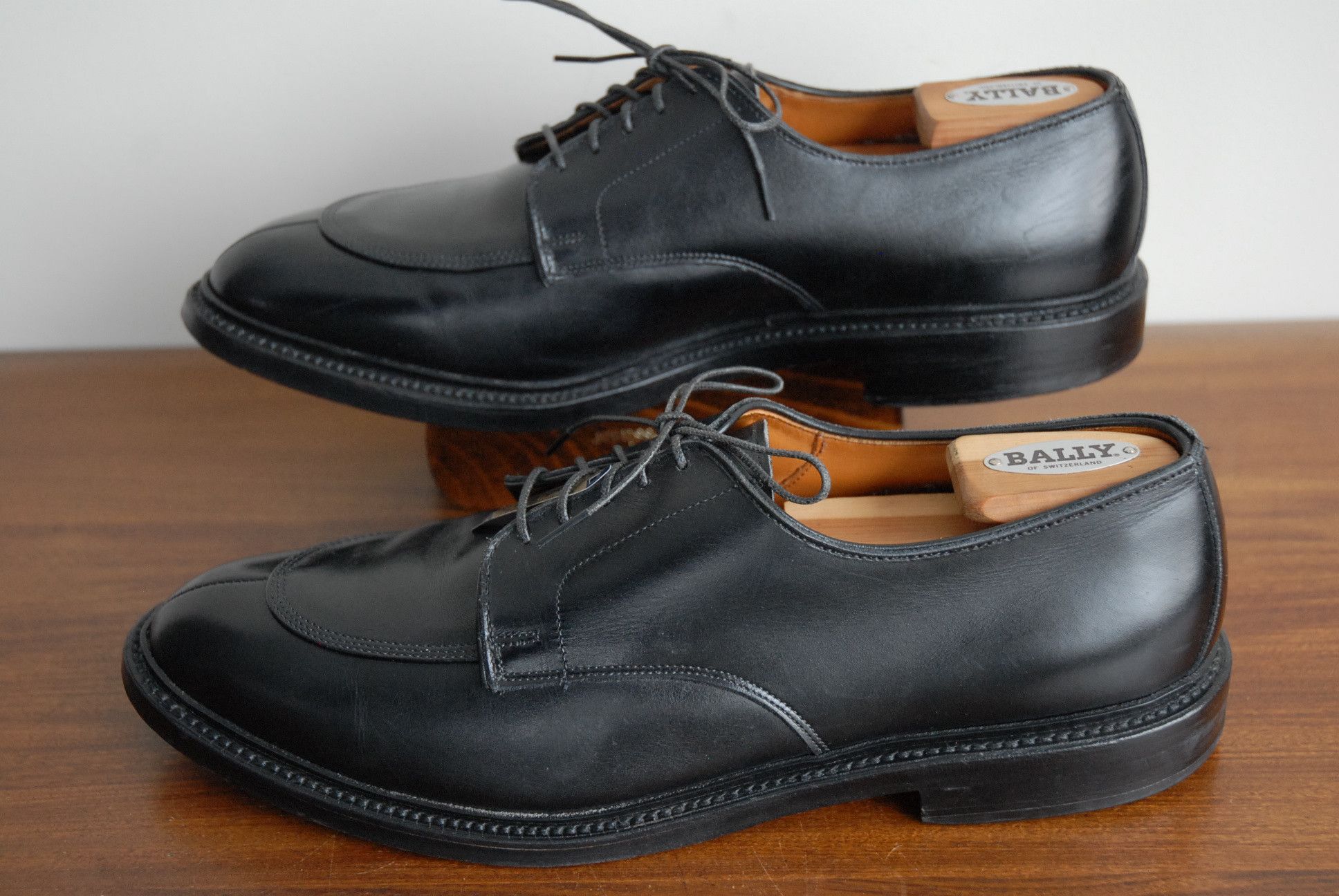 Allen Edmonds Walton cap toe Norwegian split toe derby, GYW Size US 11 / EU 44 - 5 Thumbnail