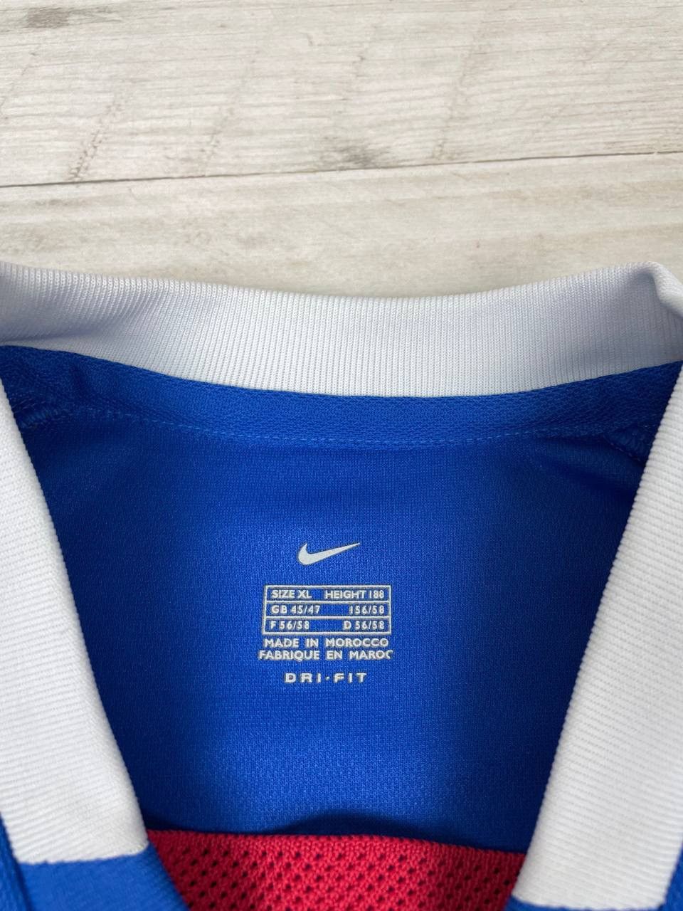 Nike Vintage Nike RANGERS 2001 2002 HOME SHIRT SOCCER JERSEY Size US XL / EU 56 / 4 - 10 Thumbnail