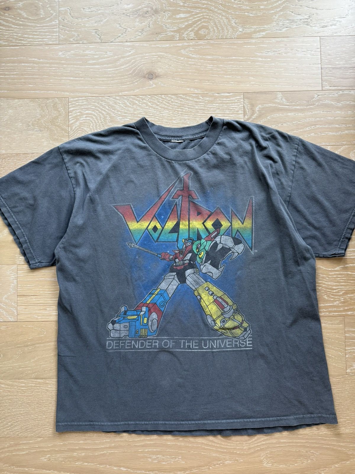 Other Vintage Y2K Voltron Defender of the Universe animated anime Size US L / EU 52-54 / 3 - 1 Thumbnail
