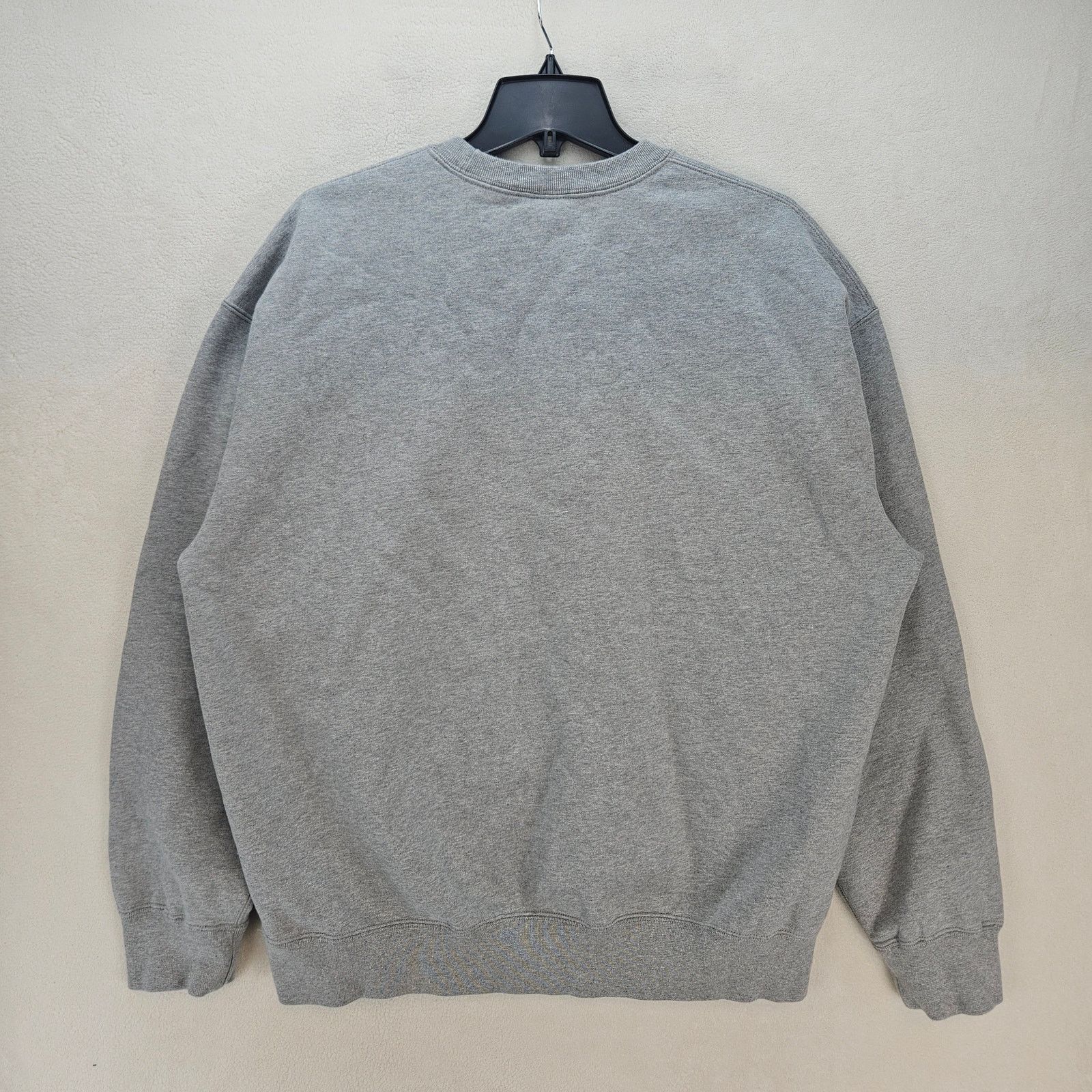 Nike NIKE MEN'S LARGE SOLO SWOOSH GREY FLEECE CREWNECK SWEATSHIRT Size US L / EU 52-54 / 3 - 7 Thumbnail