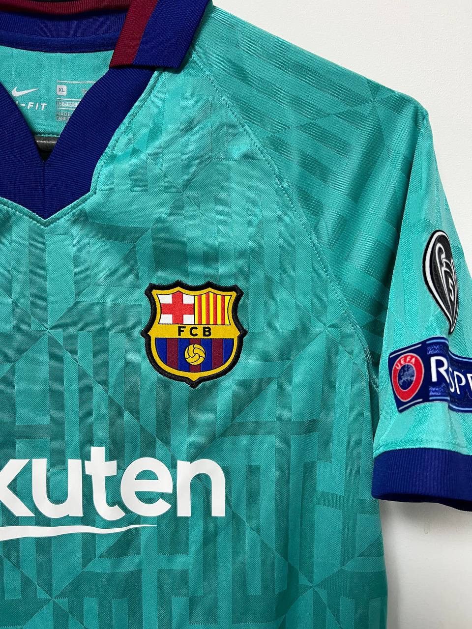 Nike Barcelona 2019/2020 Third Jersey Football Shirt UCL Nike XL Size US XL / EU 56 / 4 - 5 Thumbnail