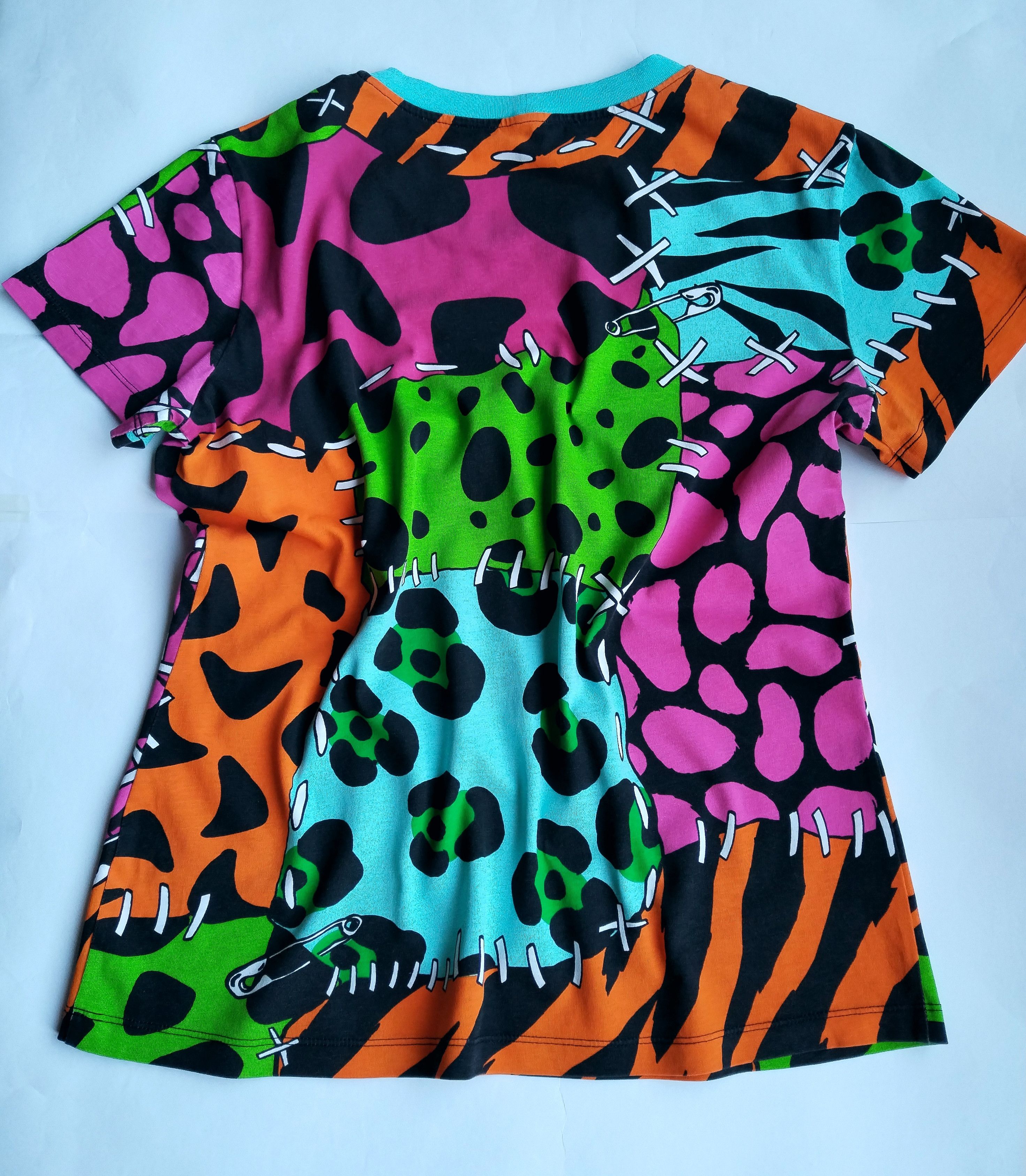 Moschino 'Stone age' fun print t shirt Size XL / US 12-14 / IT 48-50 - 7 Thumbnail