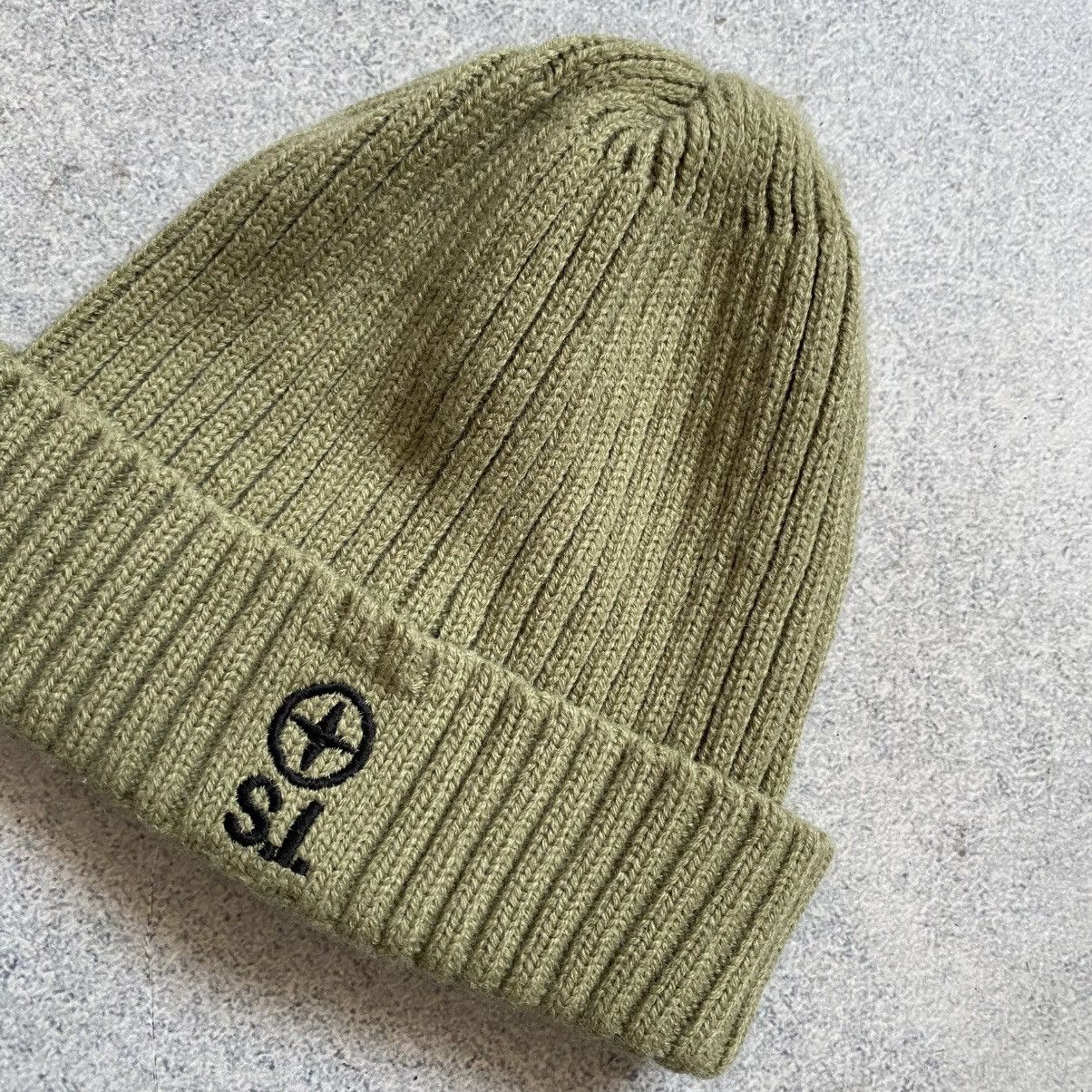 Stone Island Stone Island Beanie Hats 90s Embroidered Logo Size ONE SIZE - 3 Thumbnail