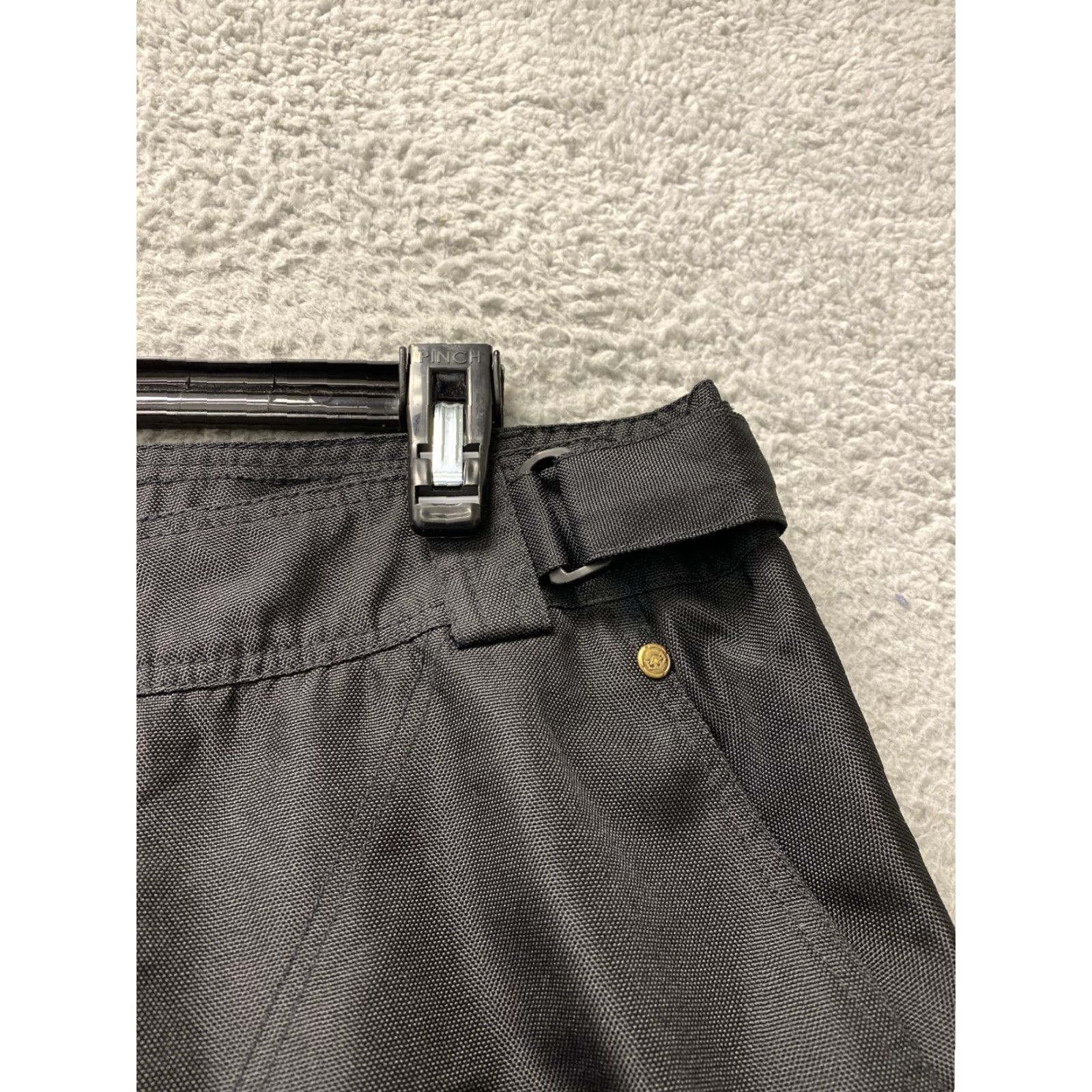 Vintage ROYAL Racing Shorts Hiking Shorts Women Black 35 Nylon 12in Inseam Pockets Logo 116-42 - Unisex Adult Size 35 Size 24" / US 00 / IT 34 - 4 Thumbnail