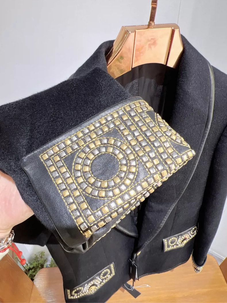 Versace Versace Men's jacket V-neck suit black wool jacket Size US S / EU 44-46 / 1 - 6 Thumbnail
