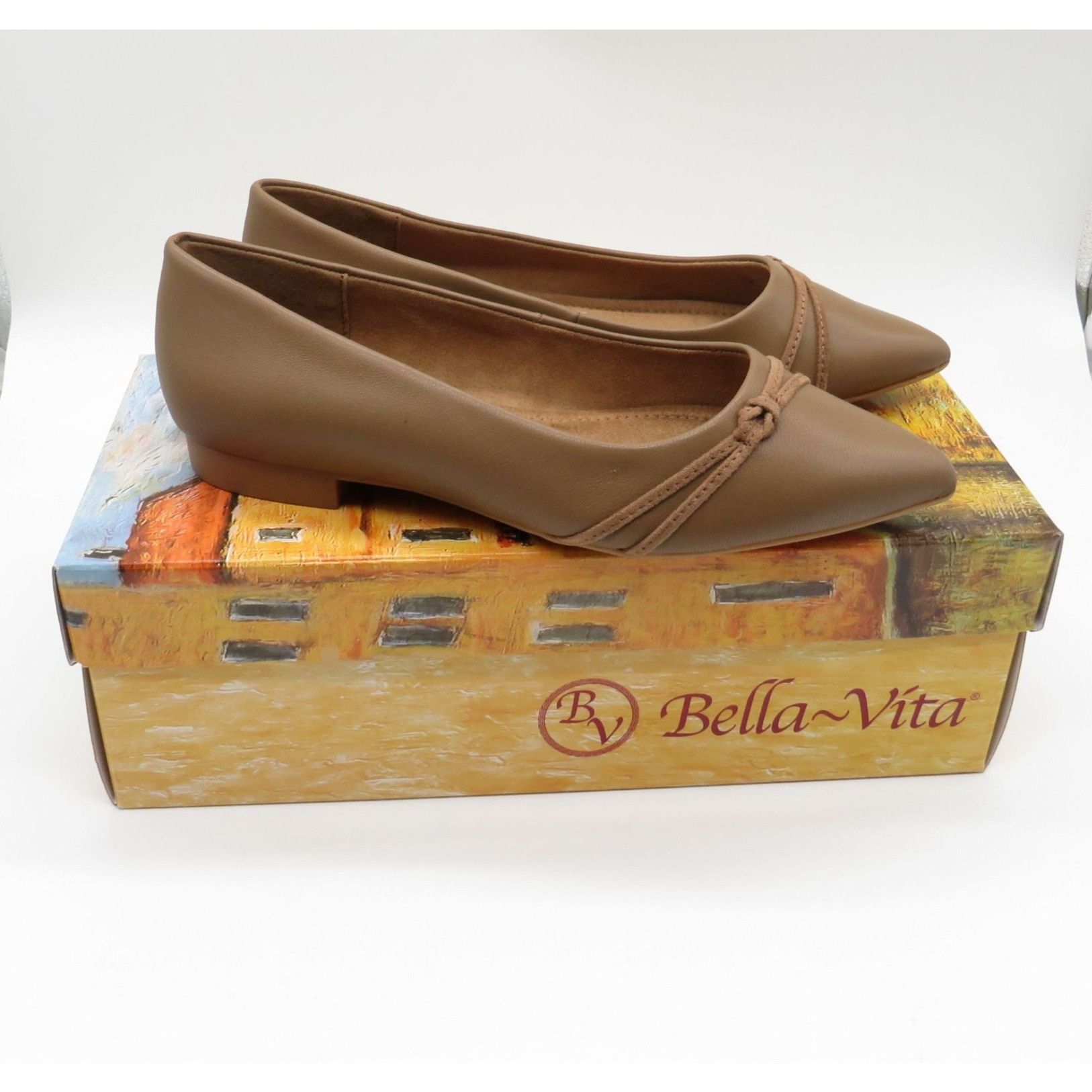 Other Bella Vita Women's Pointed Toe Brown Leather Flats Knot Deta Size US 6 / IT 36 - 1 Thumbnail