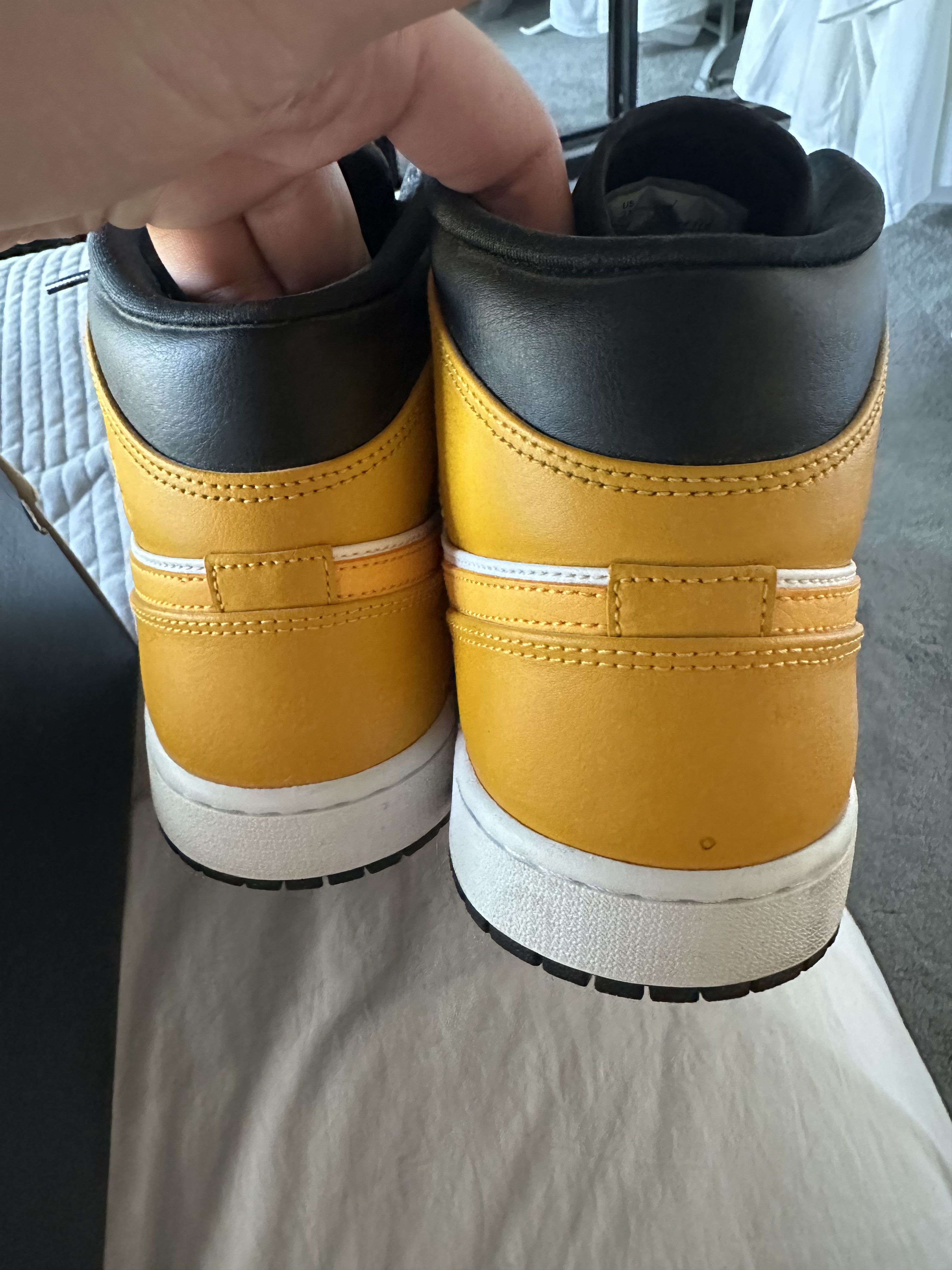 Nike Jordan 1 University Gold UK10 / US11 Size US 11 / EU 44 - 11 Thumbnail