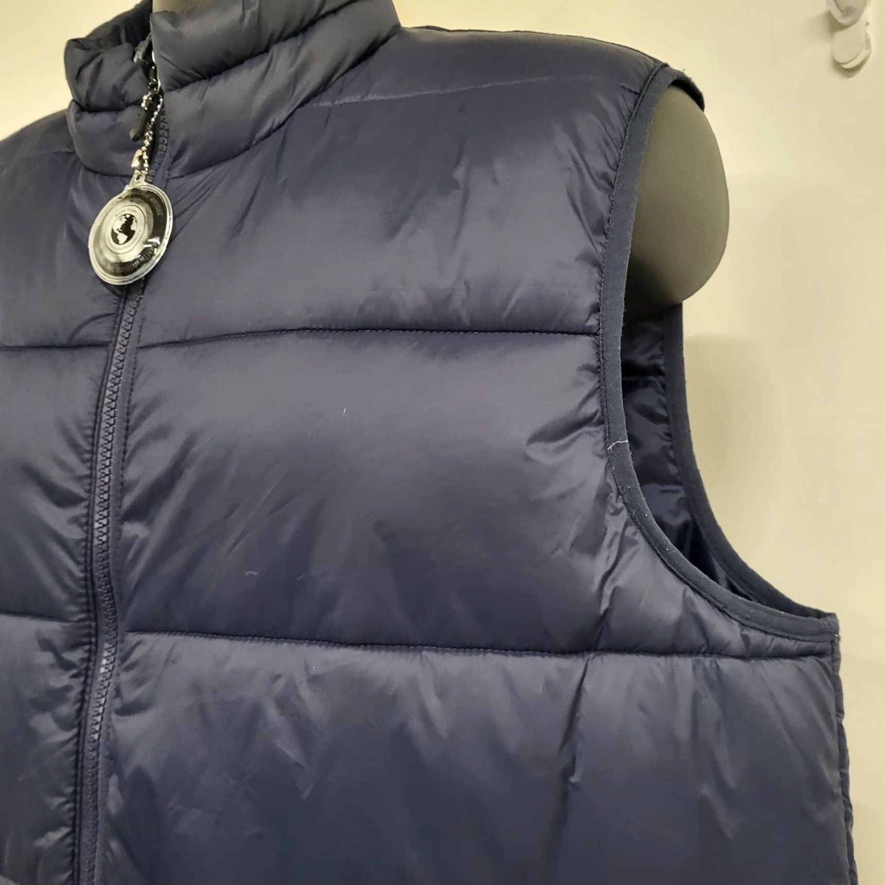Vintage Swiss Tech Puffer Vest Mens Large Black Nylon Pockets Golf Athletic Size US L / EU 52-54 / 3 - 3 Thumbnail