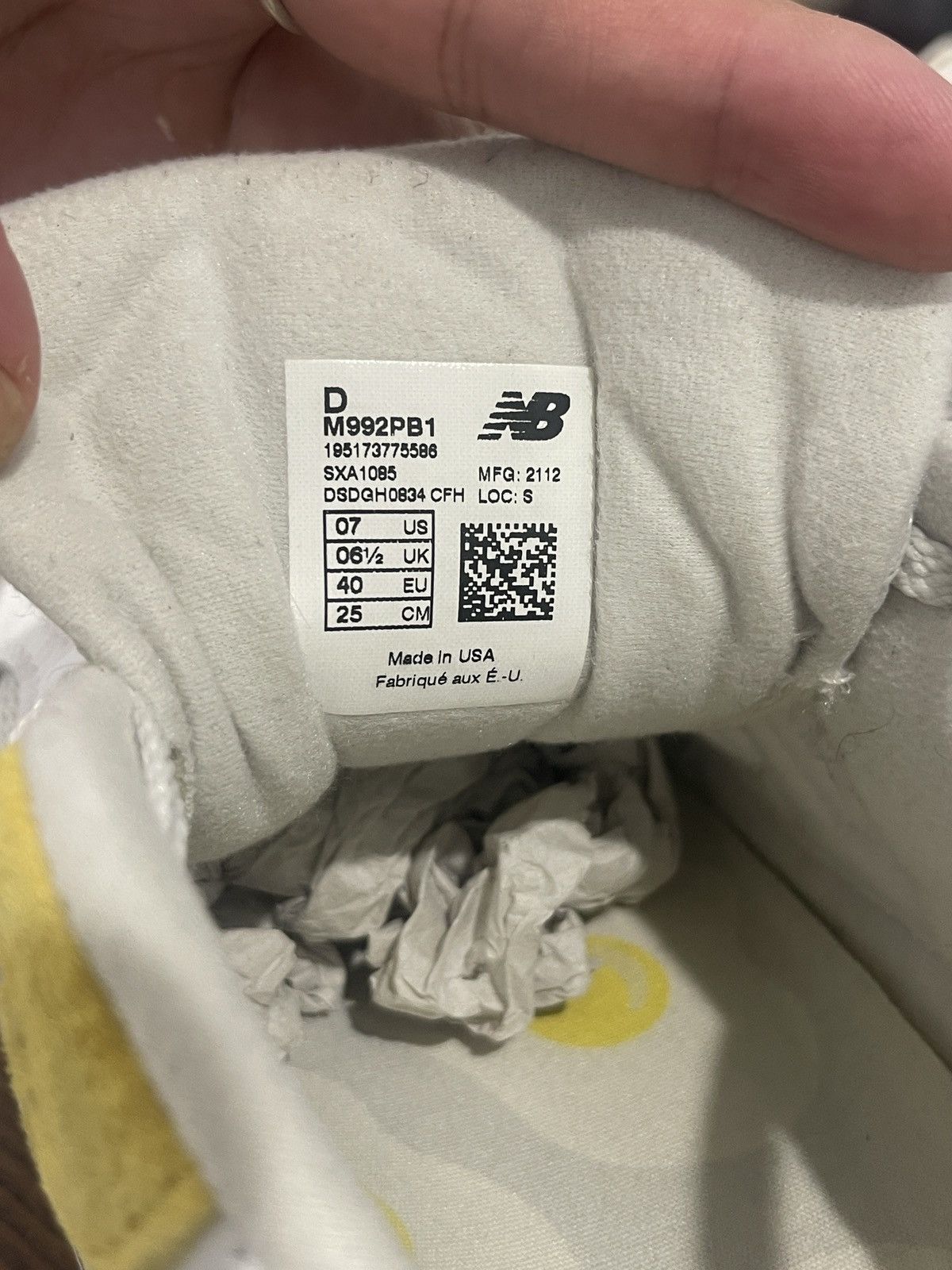 New Balance New Balance x Paperboy Paris 992 - Fried Egg Size US 7 / EU 40 - 6 Thumbnail