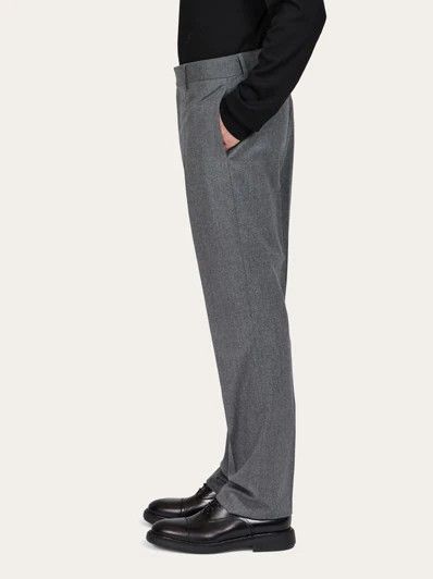 Salvatore Ferragamo o1s1rm0226 Tailored Pant in Grey Size US 30 / EU 46 - 3 Thumbnail