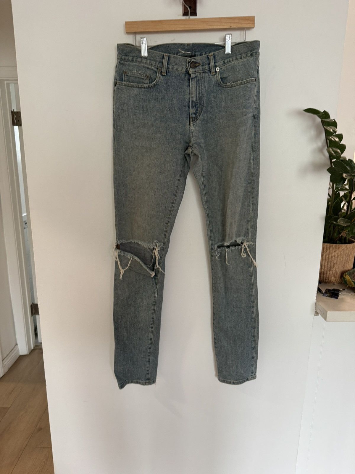 Saint Laurent Paris Hedi knee slit d02 2015 Size US 30 / EU 46 - 1 Thumbnail