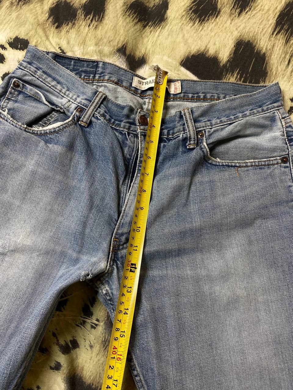 Levi's × Vintage Vintage Levi’s Distressed 505 Jeans Size US 34 / EU 50 - 12 Thumbnail