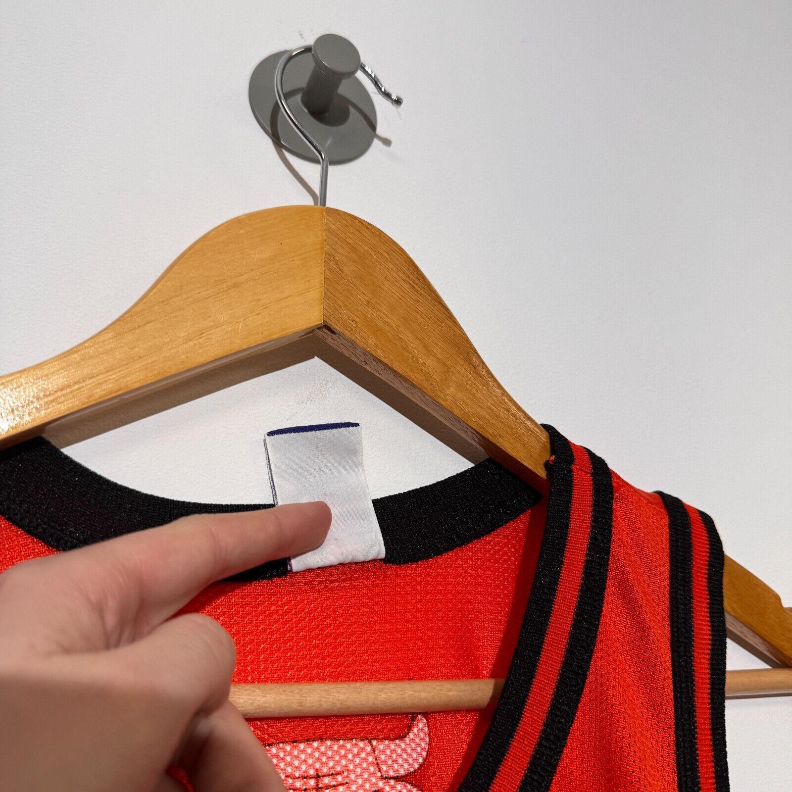 Champion × Vintage Vintage Champion Unisex Orange Polyester Tank Top Size M NBA Size US M / EU 48-50 / 2 - 7 Thumbnail