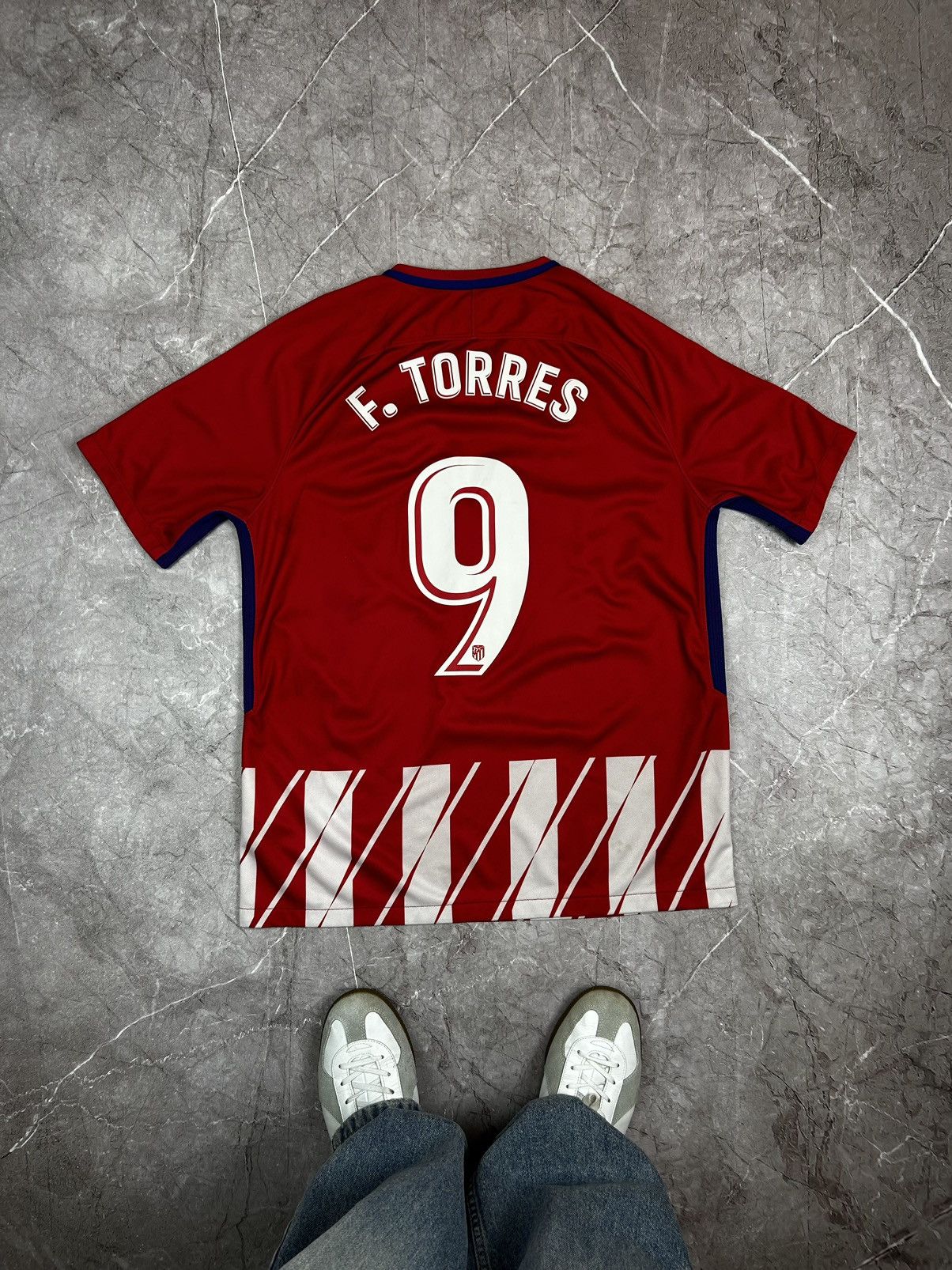 Nike × Vintage Nike F.C Atletico Madrid #9 Torres 2016/2017 Jersey Size US L / EU 52-54 / 3 - 2 Thumbnail