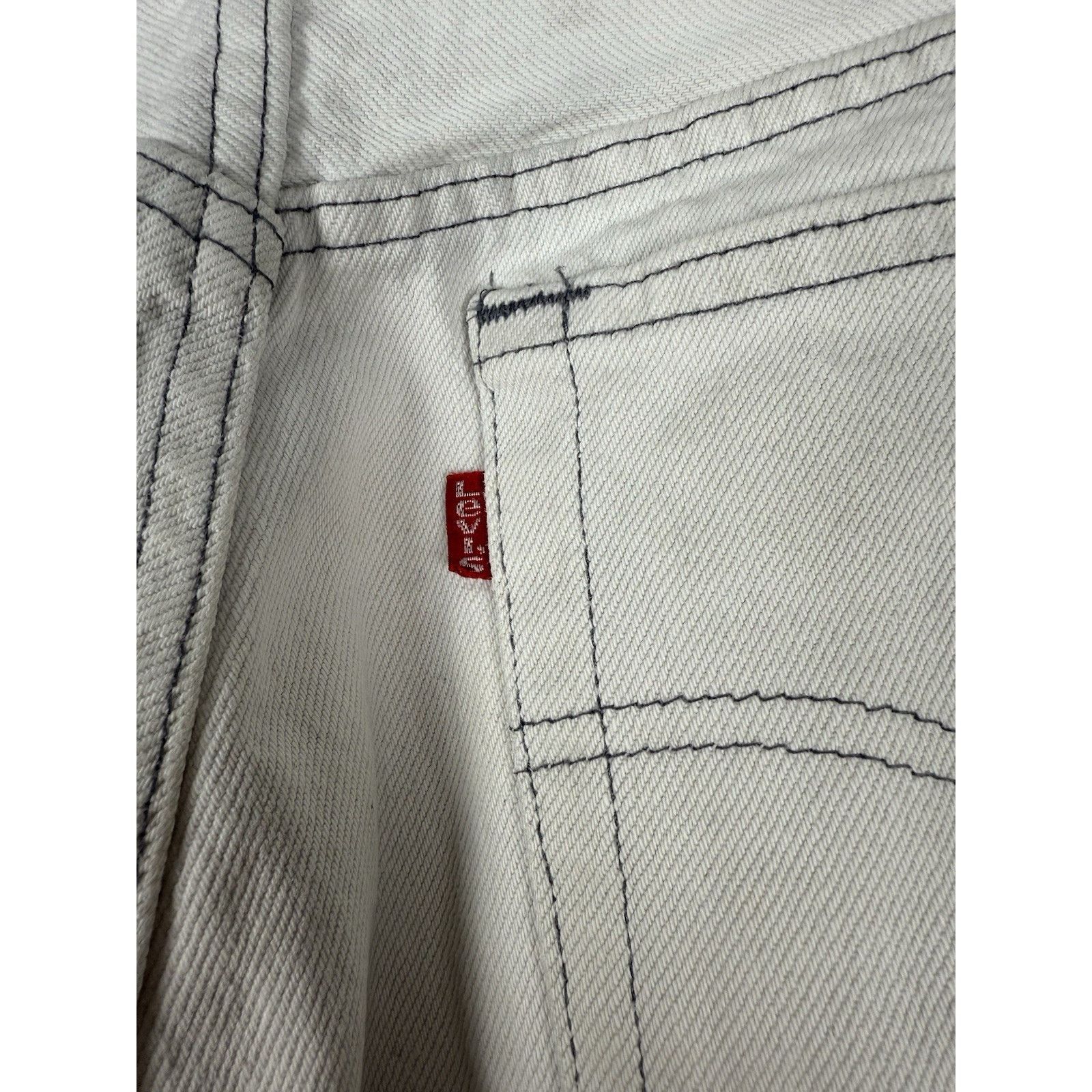 Levi's Vintage 80s Levi 501 Jeans White 30x30 | 29.5/29.5 Size US 30 / EU 46 - 5 Thumbnail