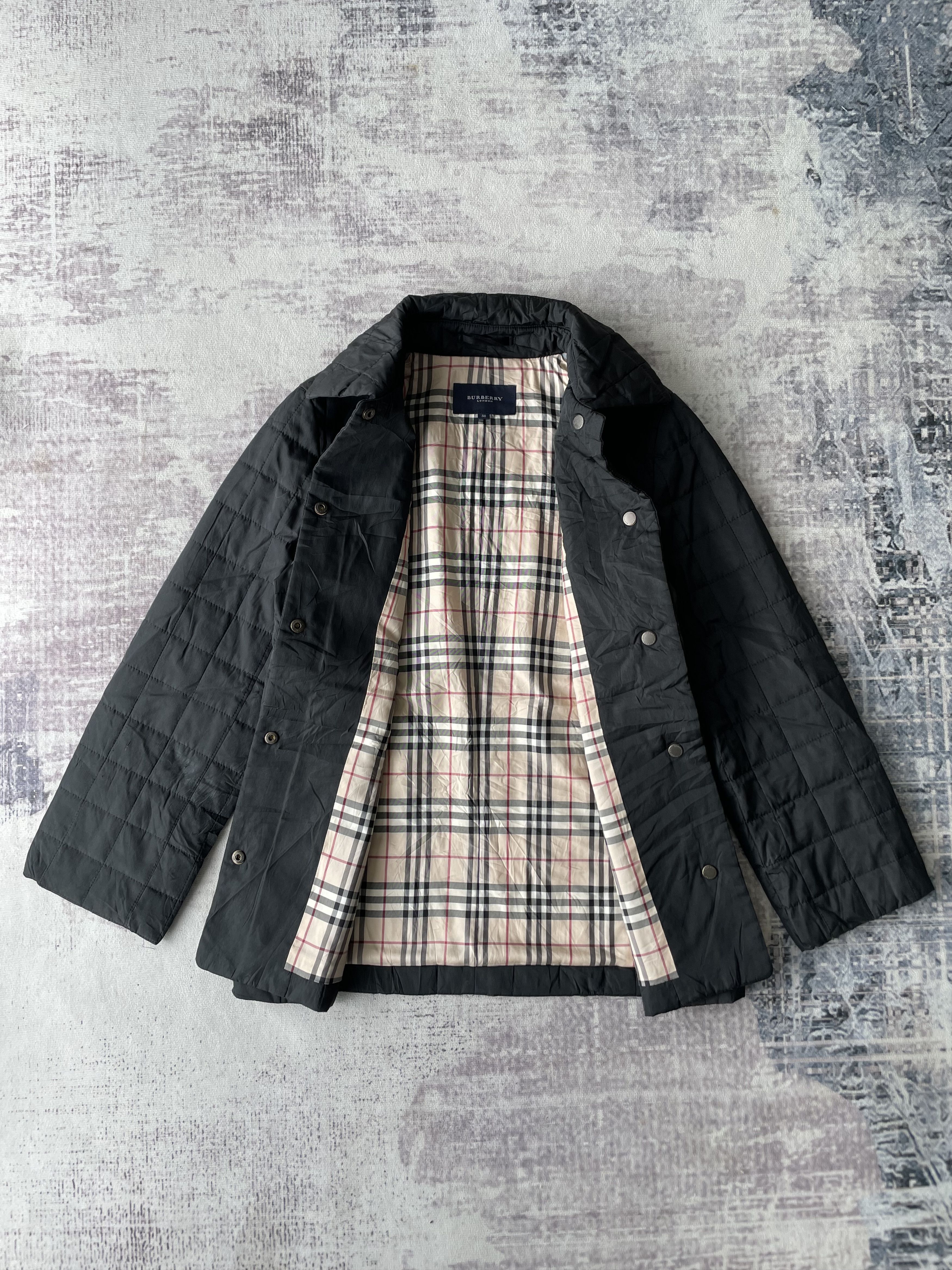 Burberry Nova Check Quilted Light Jacket