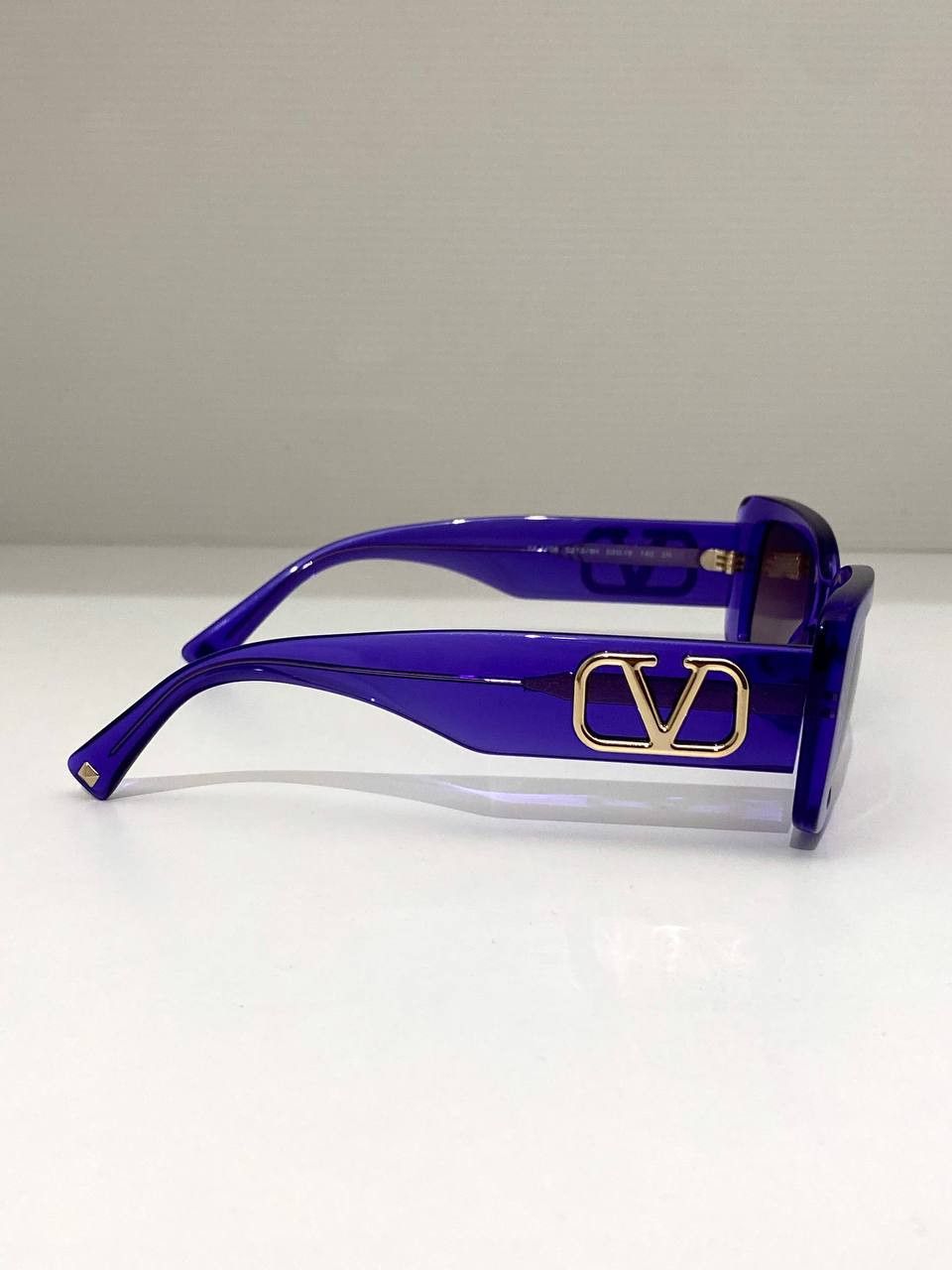 Valentino Valentino V Logo Signature Rectangular Oversized Sunglasses Size ONE SIZE - 9 Thumbnail