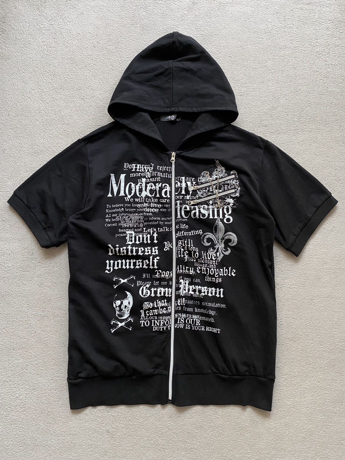 If Six Was Nine × Japanese Brand × Le Grande Bleu (L.G.B.) Triune 3 Design Poem Hoodie Zip Short Sleeve Size US L / EU 52-54 / 3 - 1 Thumbnail
