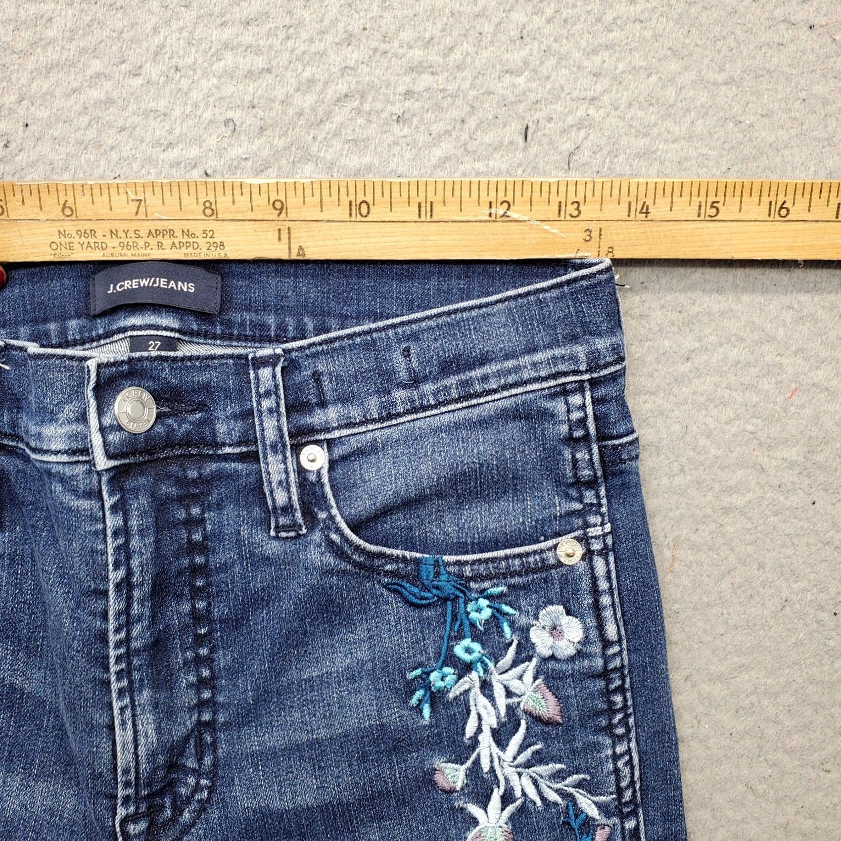 J.Crew J.Crew Womens Jeans Cropped Floral Embroidered Blue Denim 27 Inseam 24.75" Raw Hem Straight Leg Size 27" / US 4 / IT 40 - 5 Thumbnail