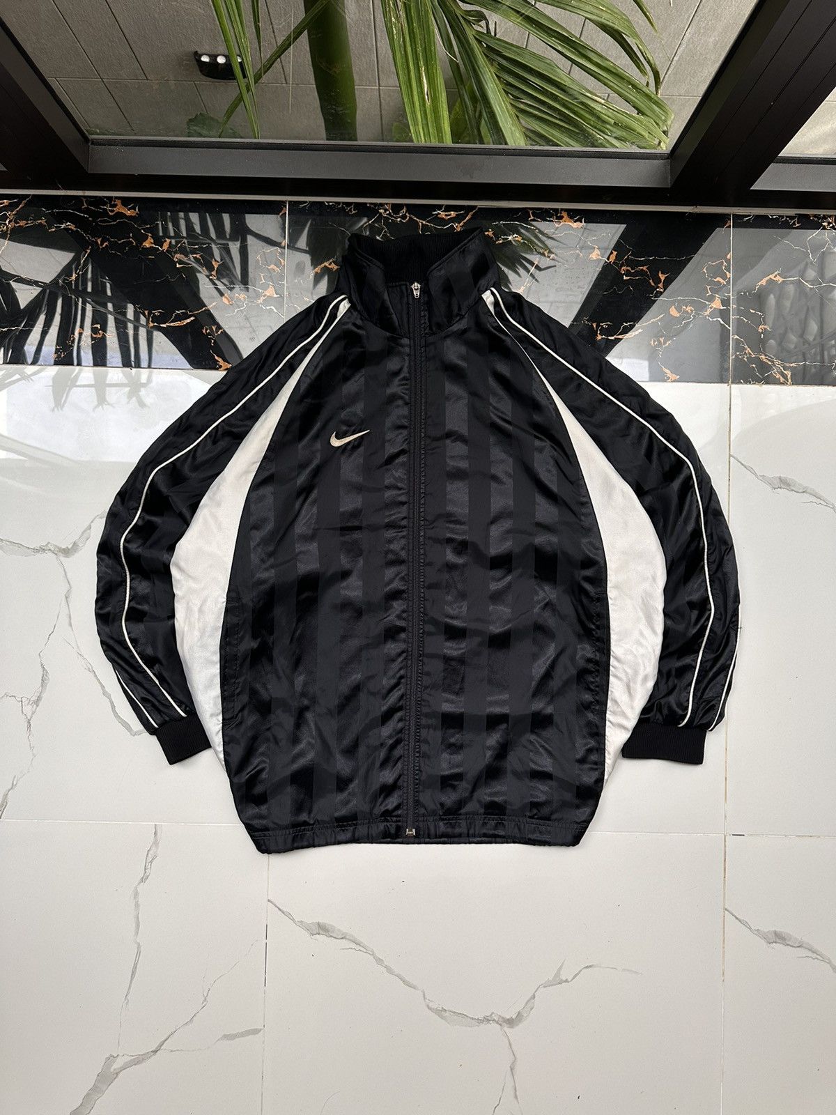 Nike × Vintage NIKE VINTAGE BASIC LOGO STREETWEAR ZIP-SWEATSHIRT Size US XXL / EU 58 / 5 - 2 Thumbnail