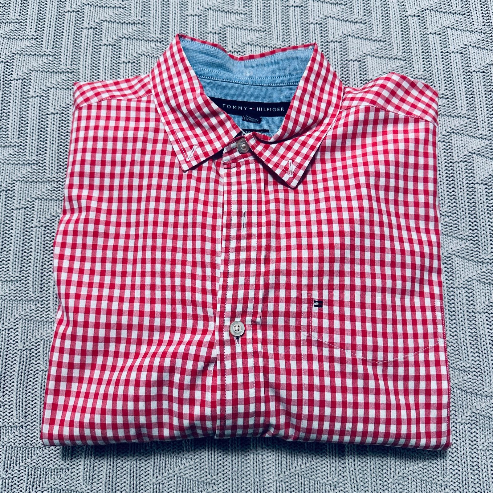 Tommy Hilfiger Tommy Hilfiger red gingham plaid classic fit button down Size US M / EU 48-50 / 2 - 1 Thumbnail