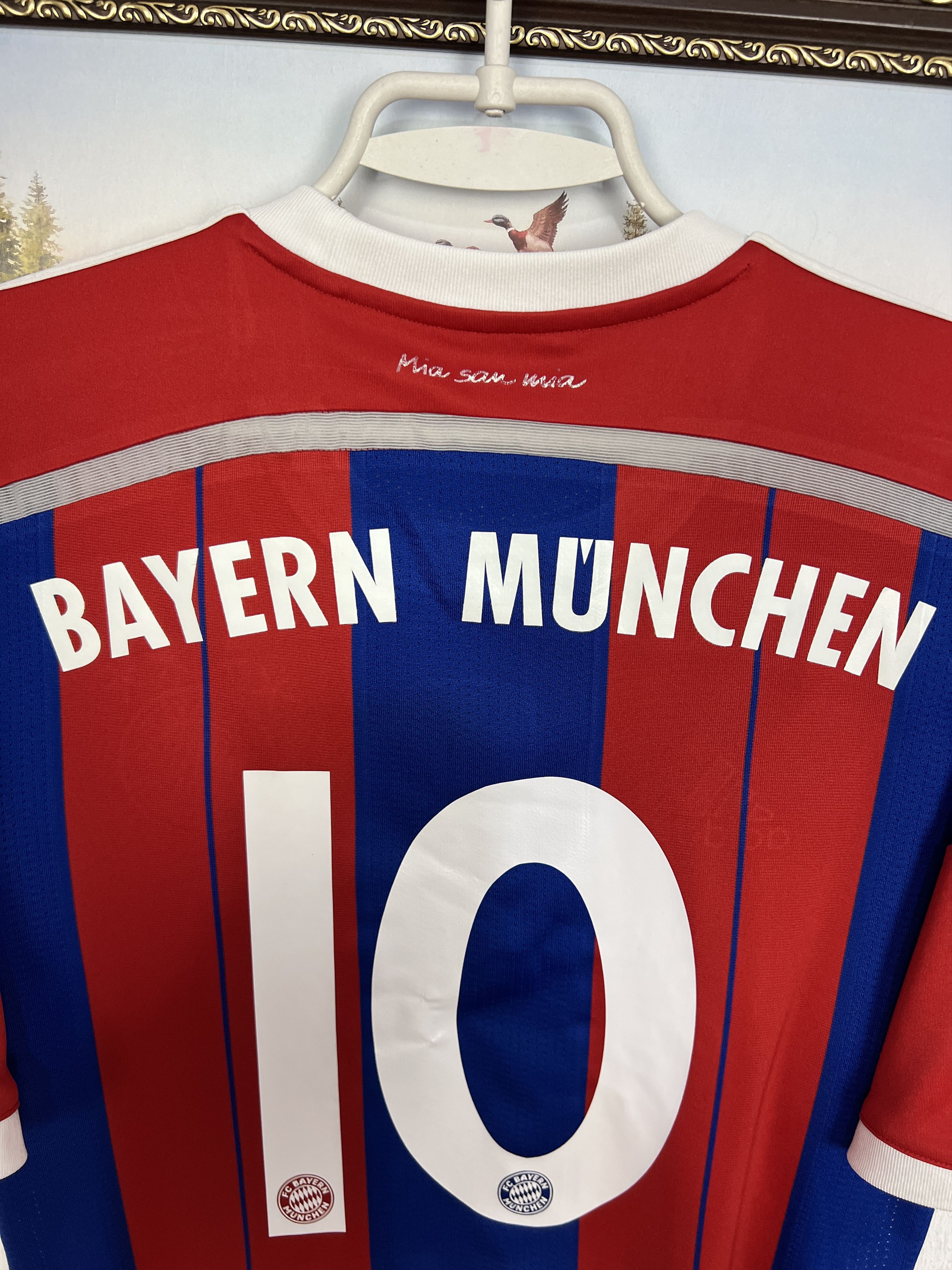 Adidas Bayern Munich Home football shirt 2014 Adidas #10 Robben Size US M / EU 48-50 / 2 - 3 Thumbnail