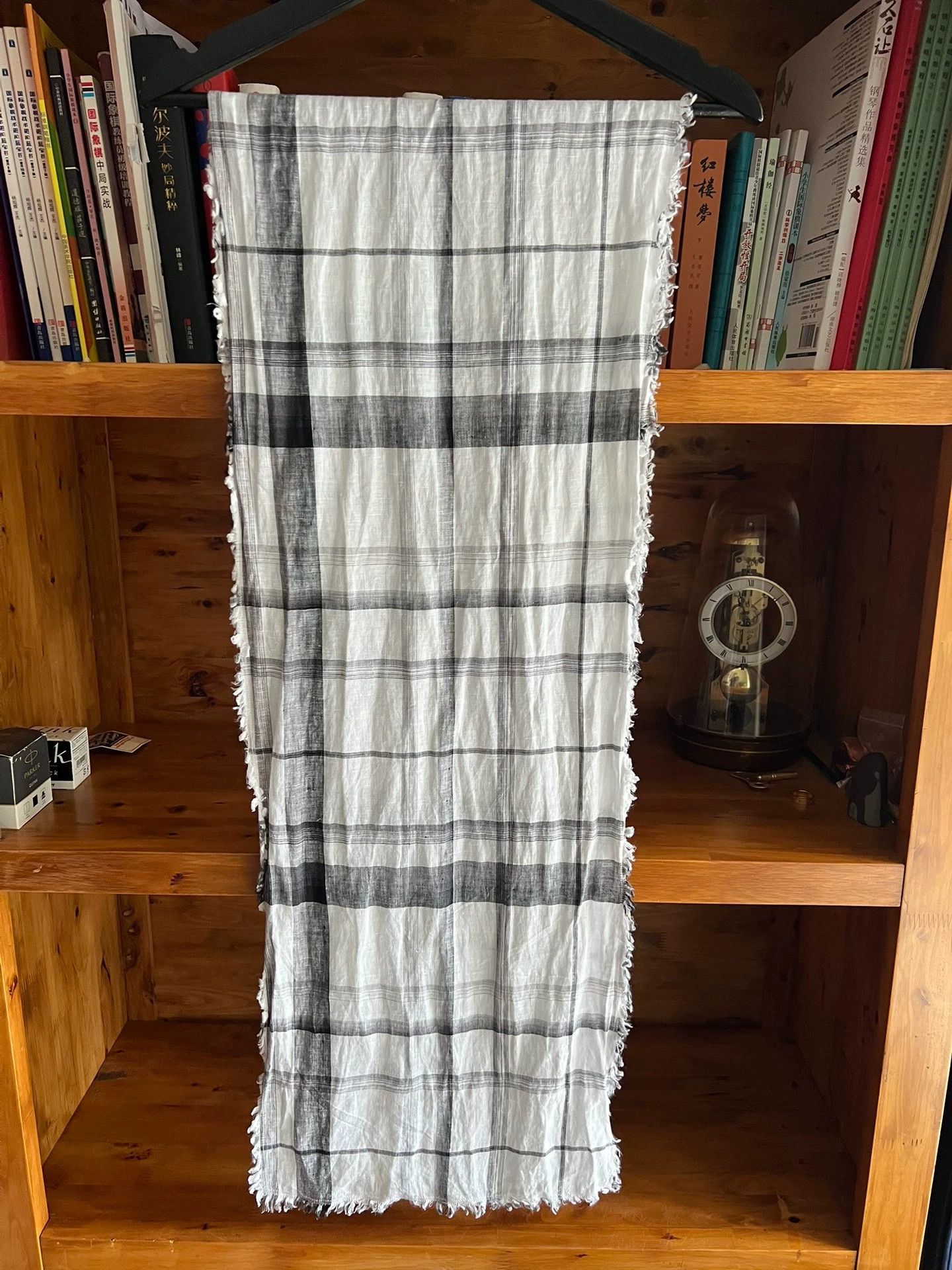 Porter Classic Porter Classic Linen Stole 175cm Italian Near New Size ONE SIZE - 1 Thumbnail