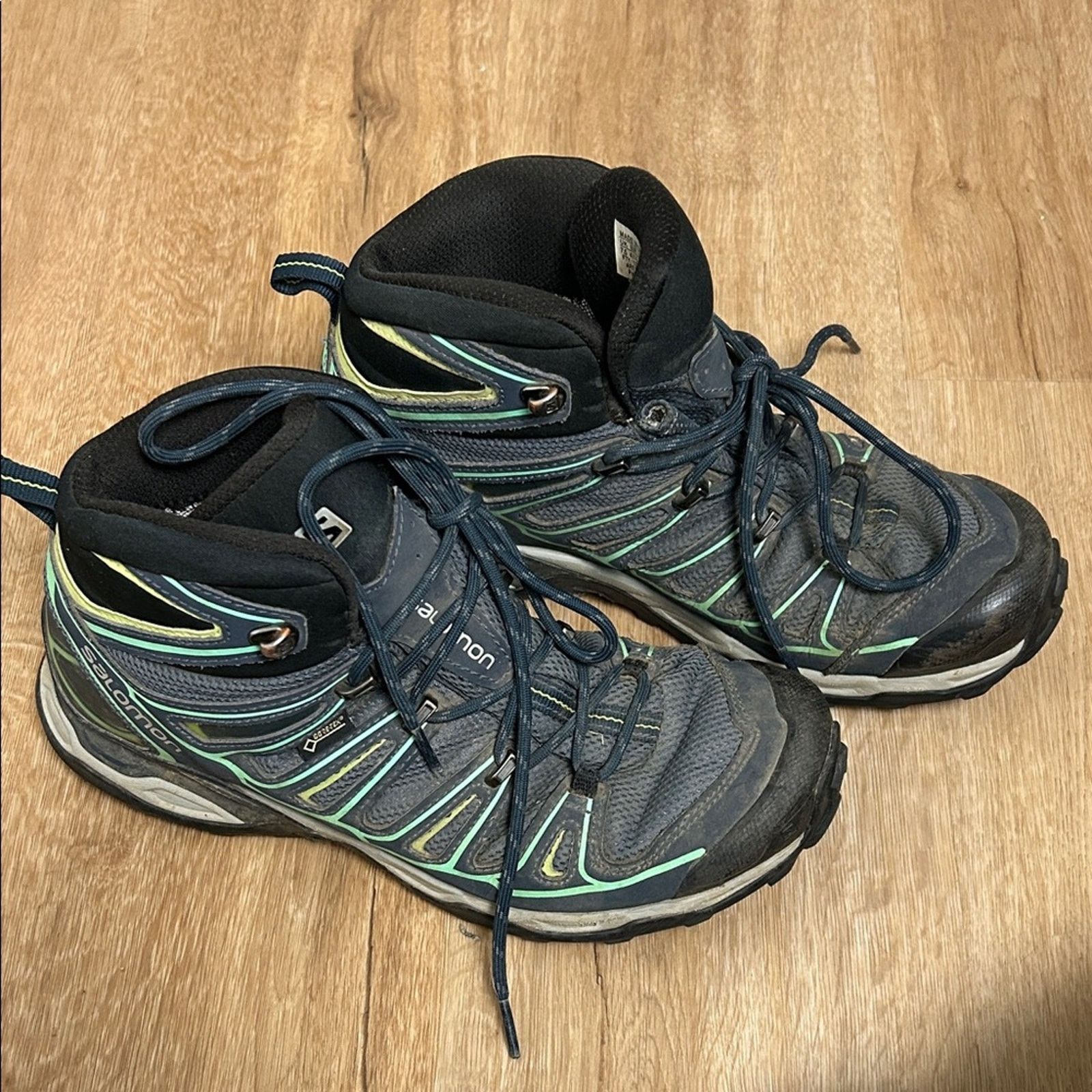Salomon Salomon X Ultra 2 Mid GTX Hiking Boots Gore-Tex Size US 9 / IT 39 - 1 Thumbnail
