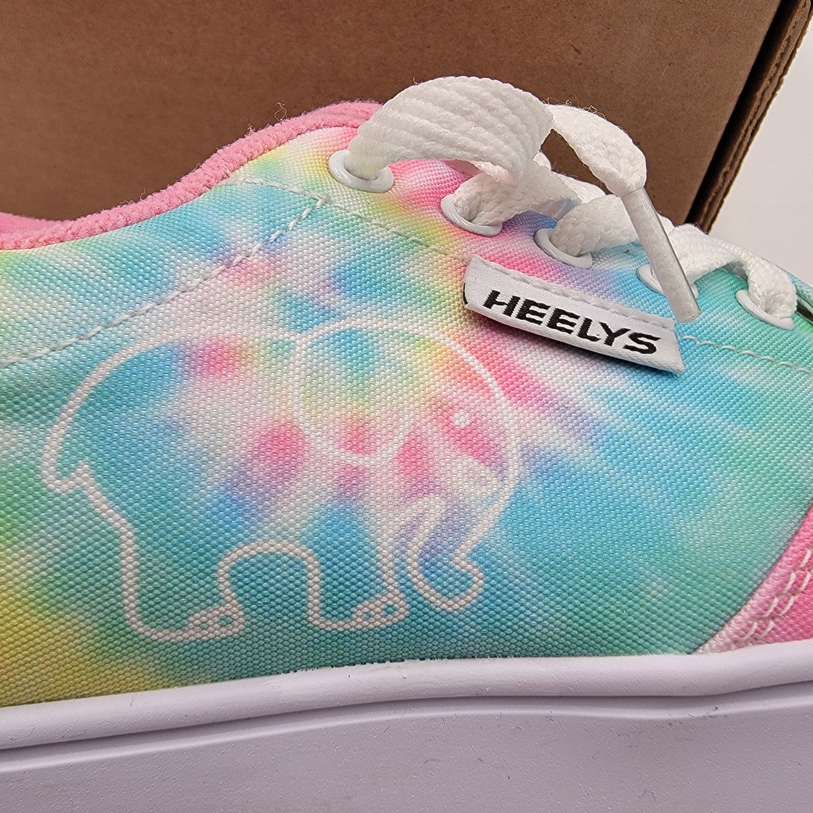 Heelys Heelys Pro 20 Ella Tie Dye Roller Shoes Size 5Y / 6W (128) Size US 6 / IT 36 - 9 Thumbnail