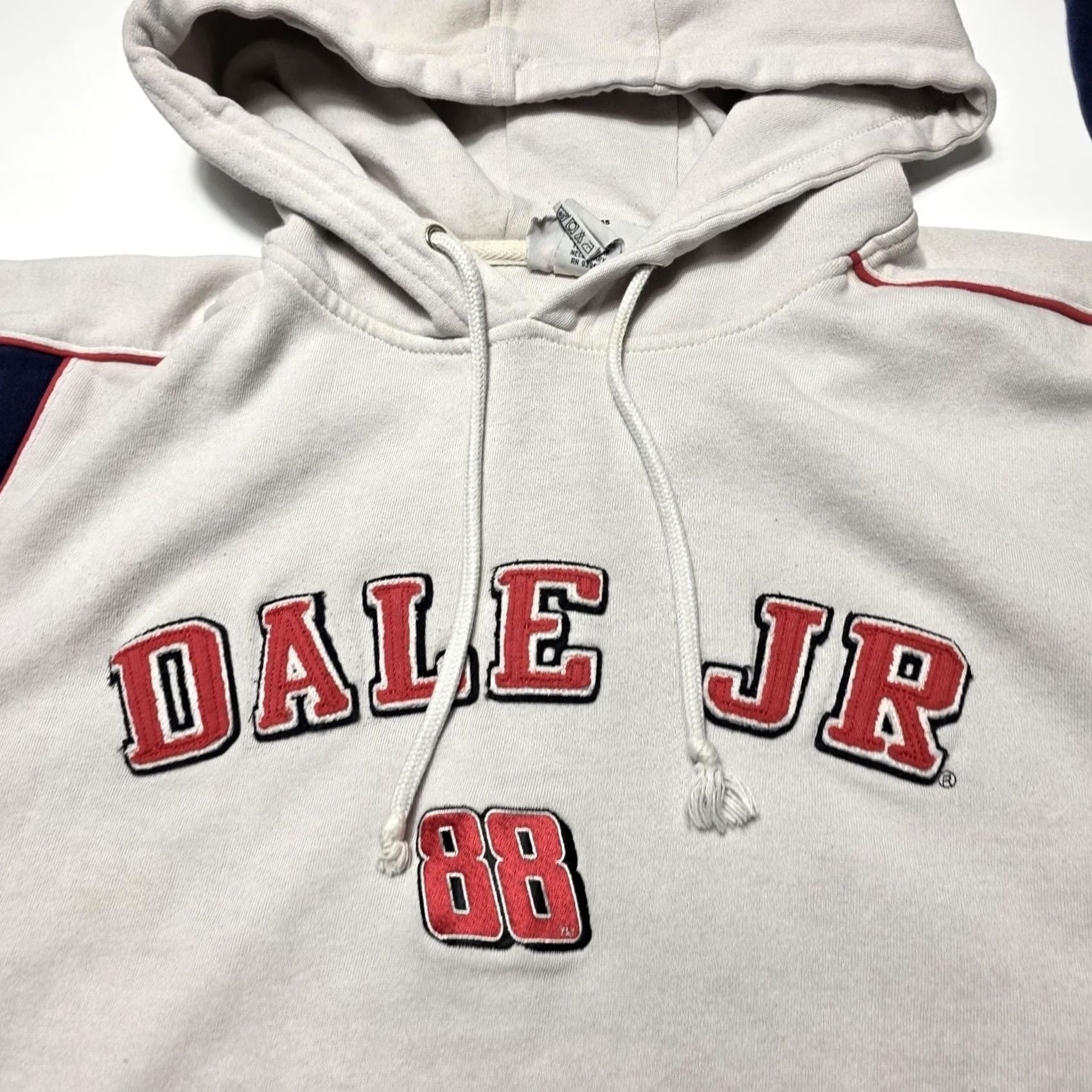 Chase Authentics VINTAGE NASCAR Dale Jr #88 Sweatshirt Hoodie Chase Authentics Embroidered Large Men Solid 90s Sports Racing Hoodie Mens Size US L / EU 52-54 / 3 - 3 Thumbnail