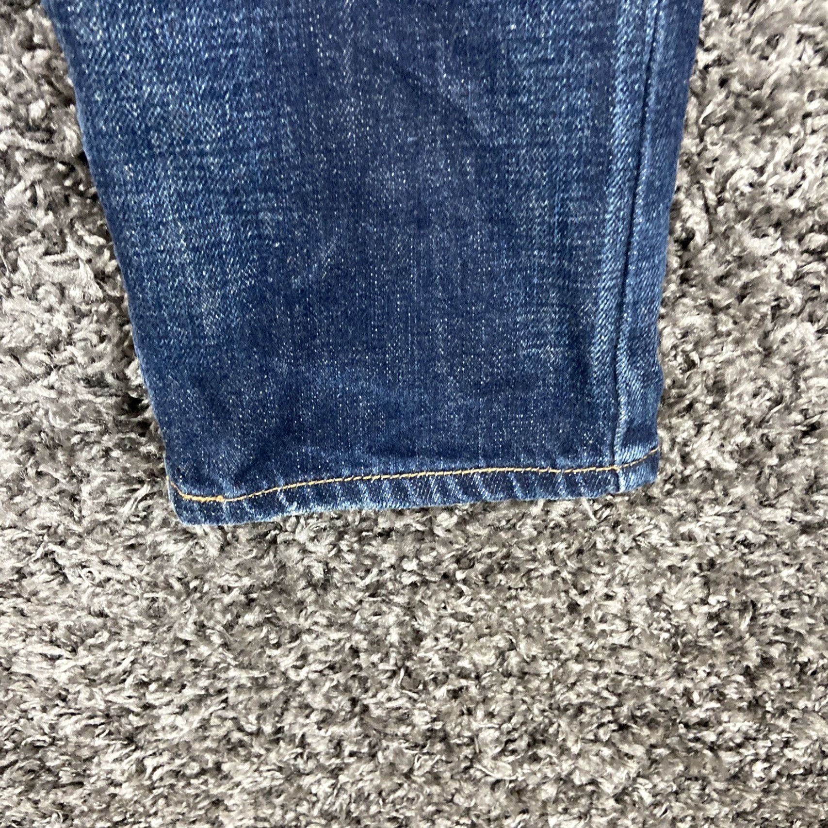 American Eagle Outfitters VINTAGE? No. American Eagle Original Taper Jeans Men 30x30 Blue Regular Tapered 30 Mens Jeans Blue Size US 30 / EU 46 - 2 Thumbnail