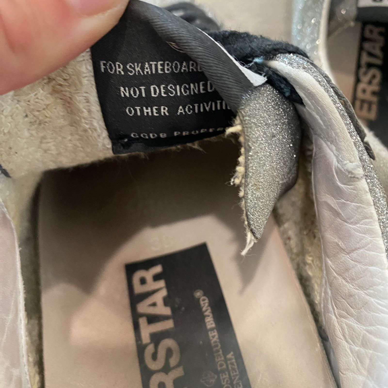 Golden Goose Golden Goose Superstar GGDB Glitter Flag Sneakers Shoes W38 Size US 8 / IT 38 - 10 Thumbnail