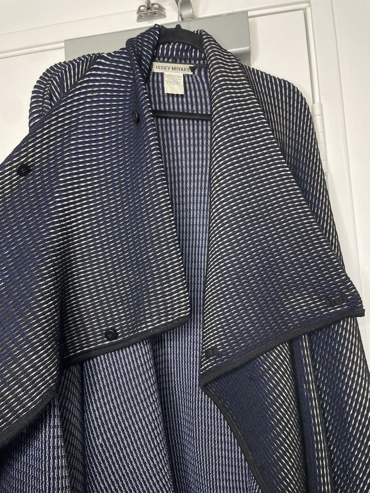 Issey Miyake Vintage Issey Miyake Cardigan Size M / US 6-8 / IT 42-44 - 7 Thumbnail