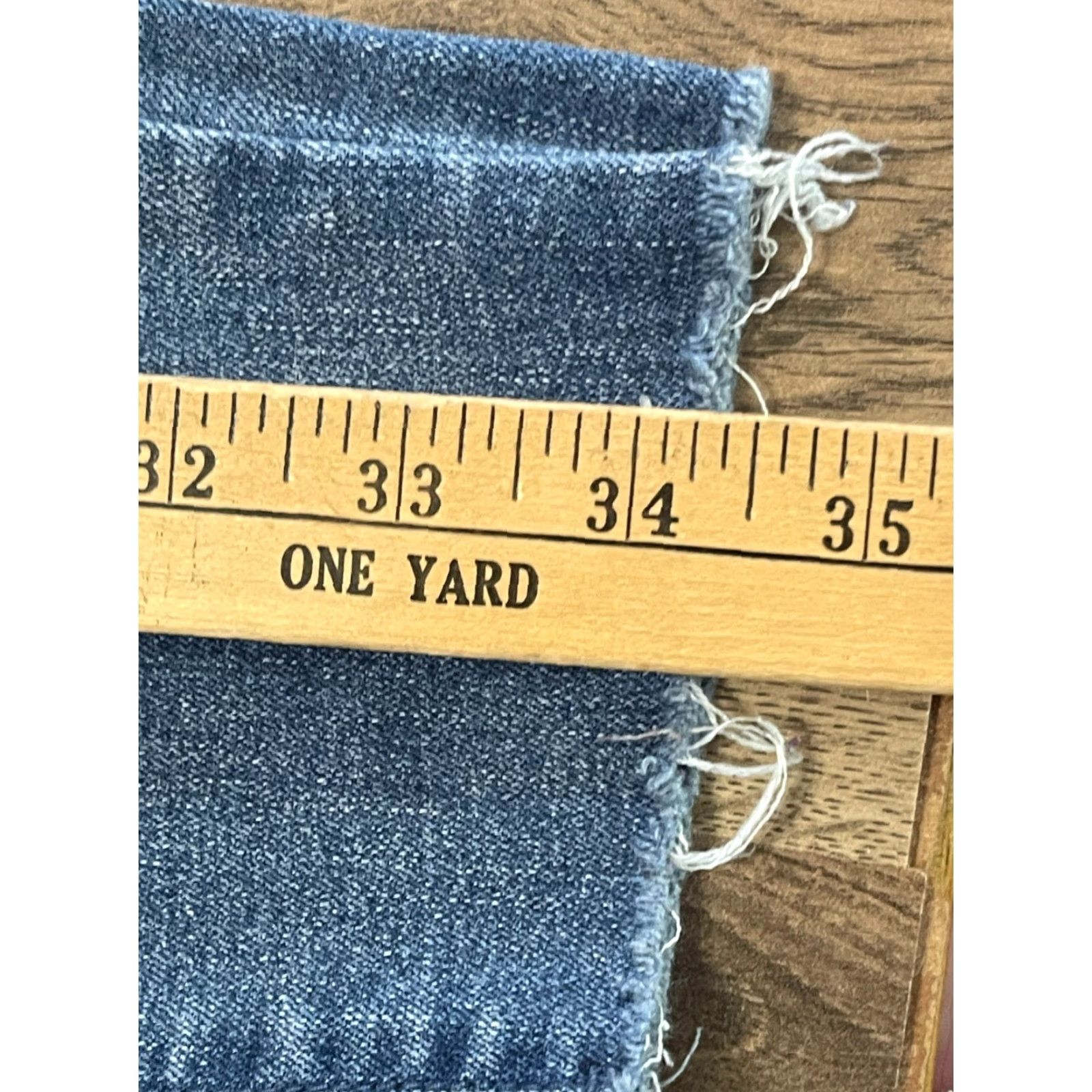 Vintage Tgla Jeans Woman's 27 Blue Denim Crop Skinny Pockets Raw Hem Regular Inseam 26 Size 27" / US 4 / IT 40 - 5 Thumbnail
