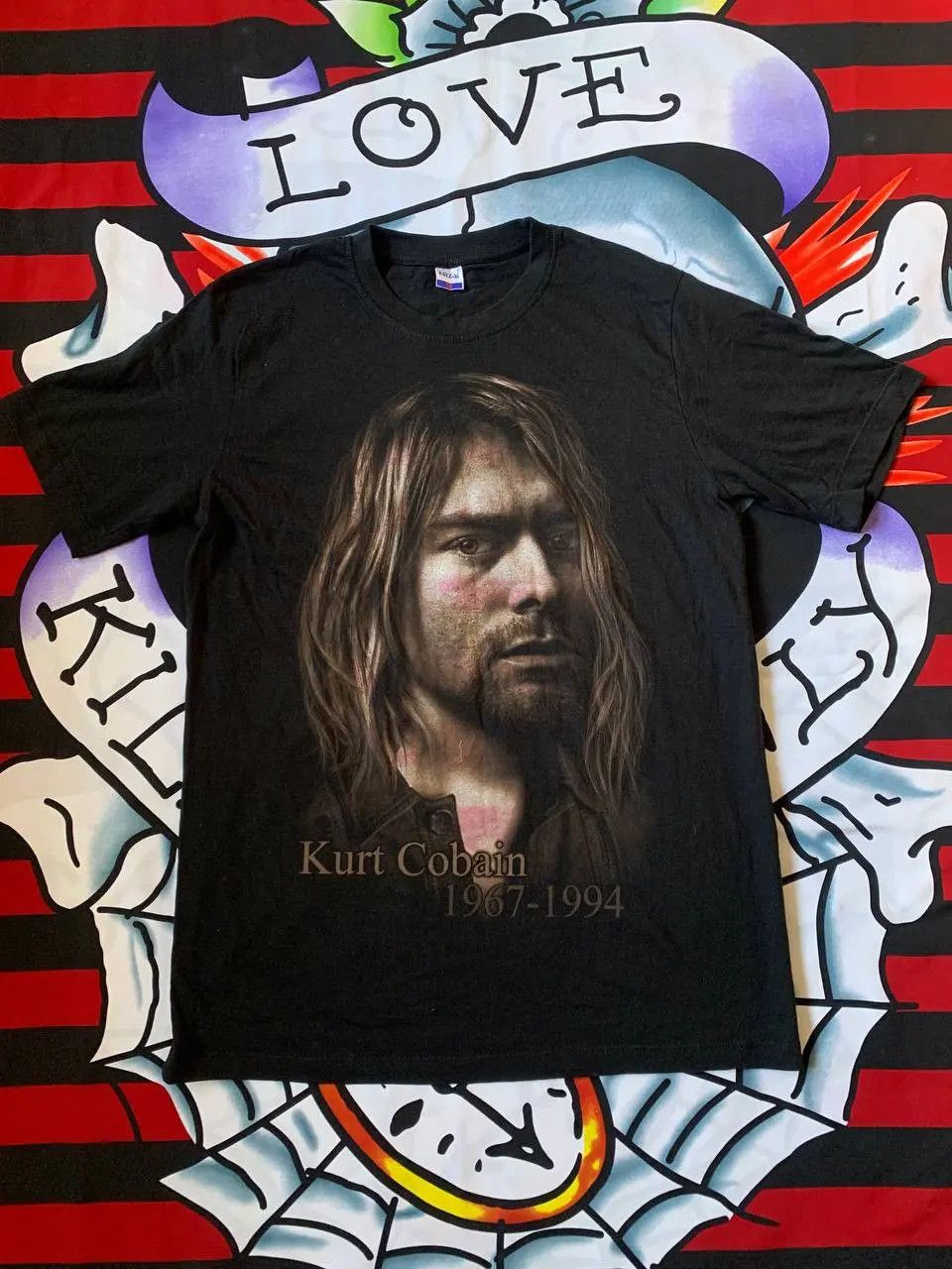 Nirvana Kurt Cobain Nirvana memorial tshirt in black Size M Size US M / EU 48-50 / 2 - 1 Thumbnail